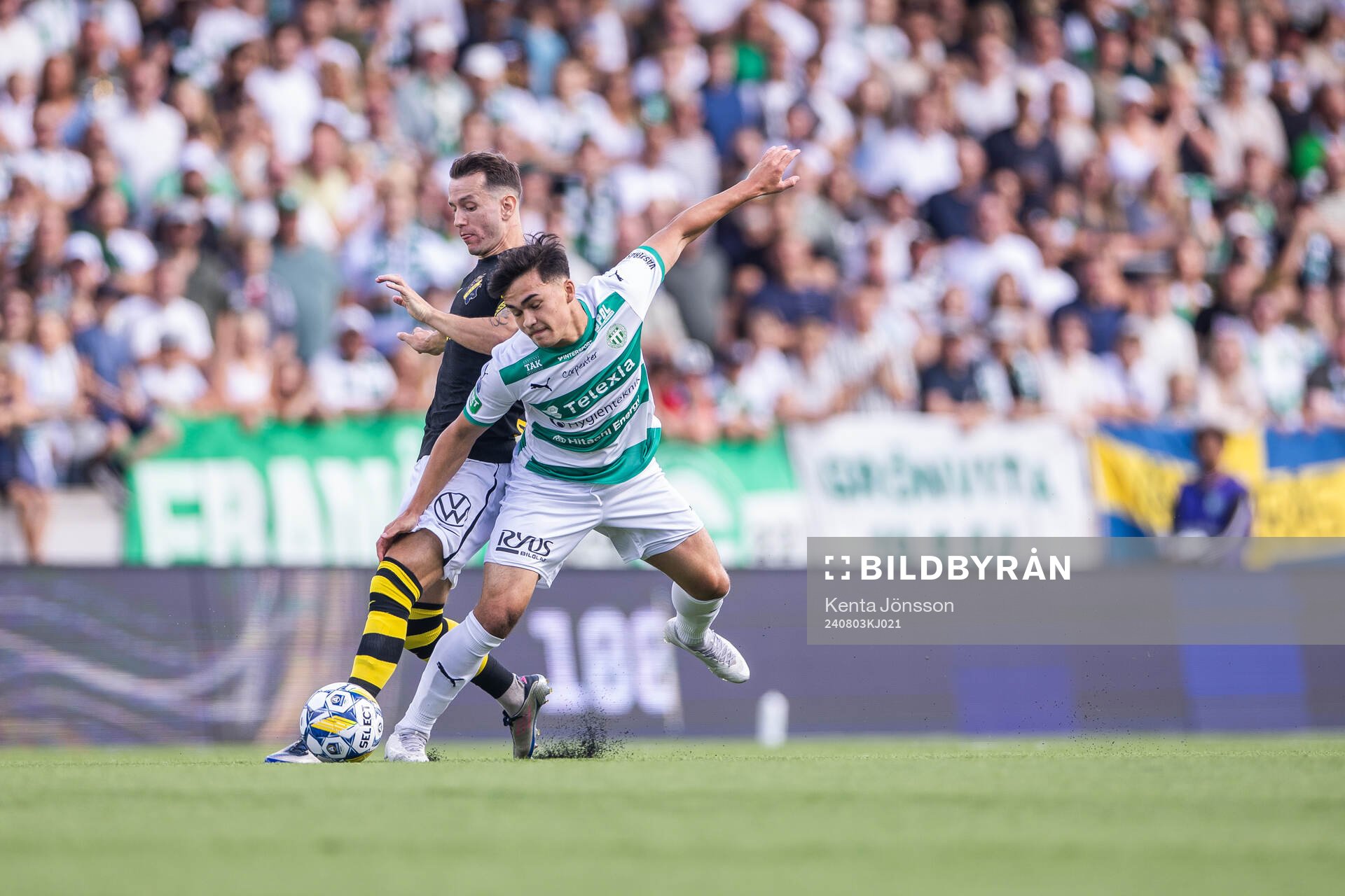 AIKs Bersant Celina och Västerås Alexander Thongla-Iad