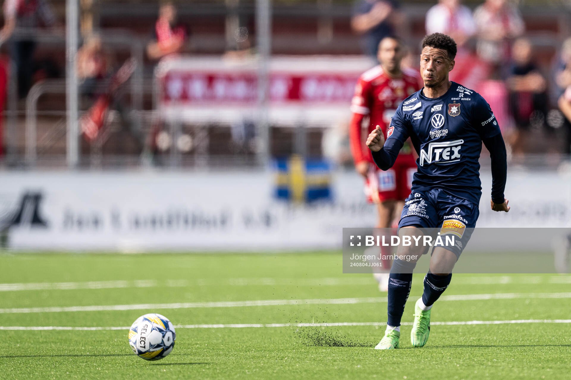 Örgrytes Tobias Sana under fotbollsmatchen i Superettan mellan Skövde AIK och Örgryte den 4 augusti 2024 i Skövde. 