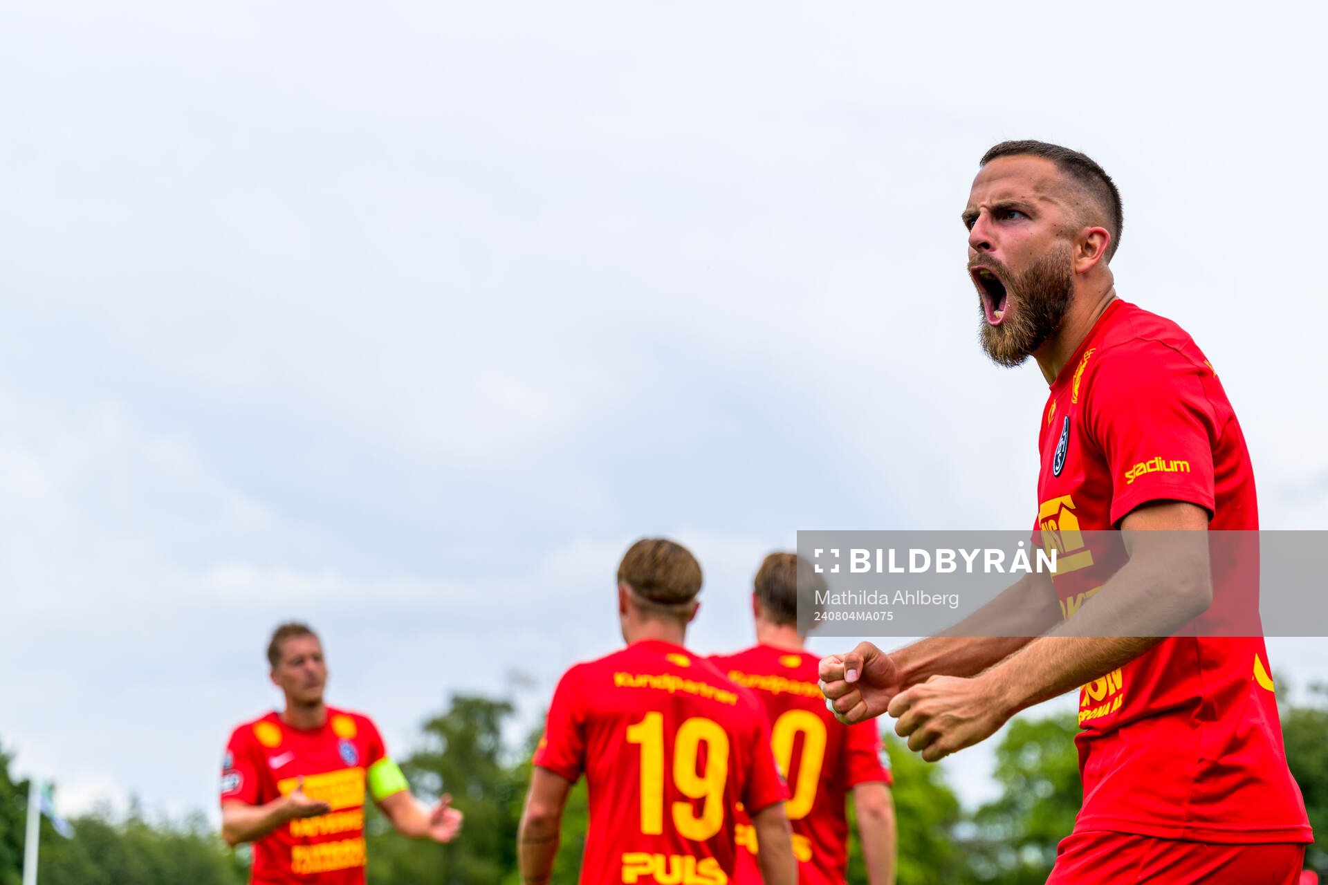 Landskronas Filip Sachpekidis jublar