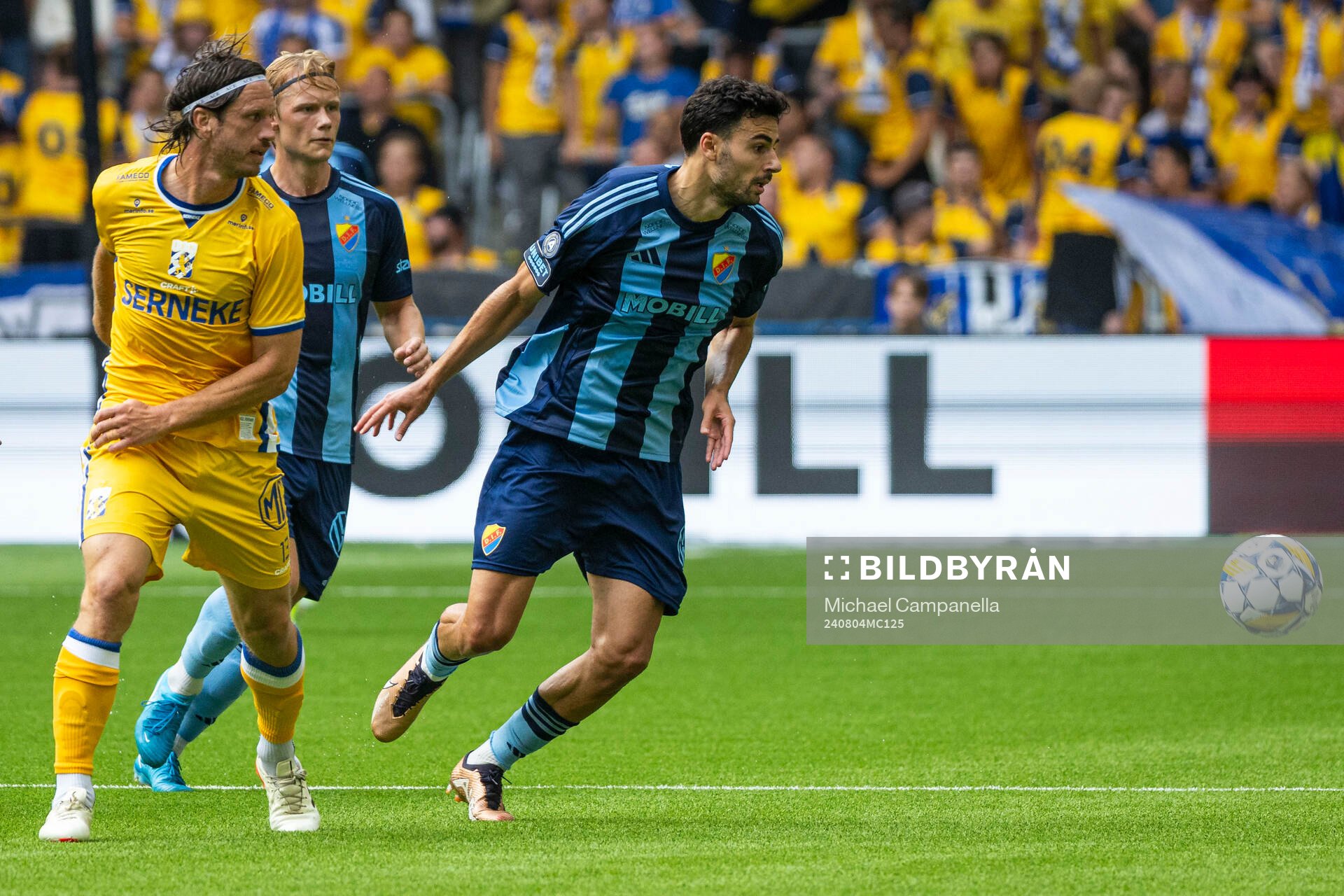 IFK Göteborgs Gustav Svensson och Djurgårdens Deniz Hummet