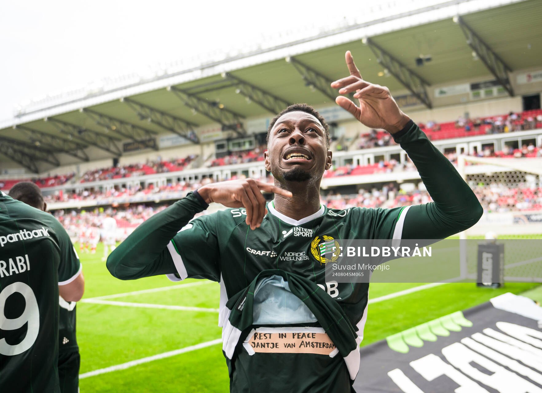 Hammarbys Shaquille Pinas jublar