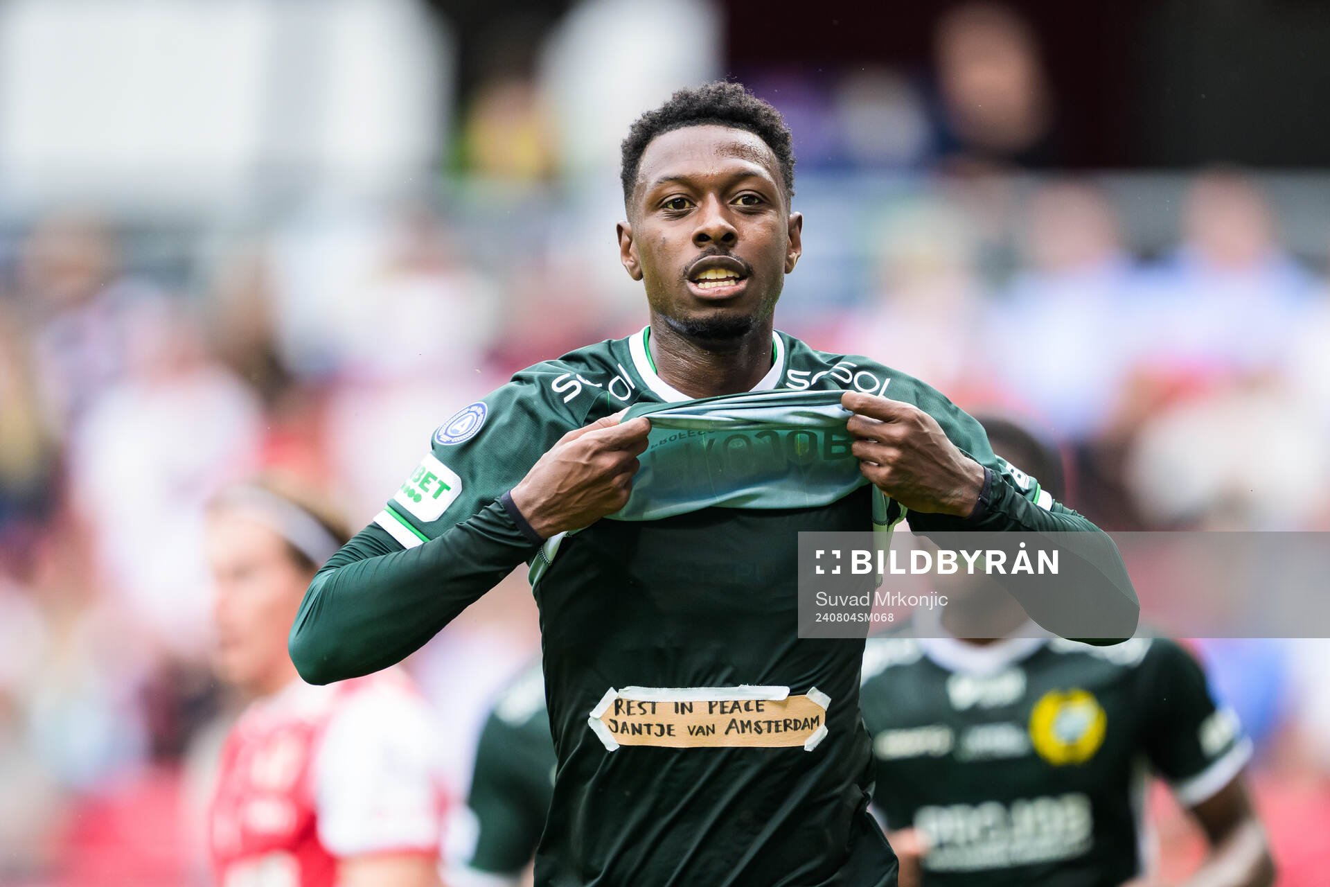 Hammarbys Shaquille Pinas jublar