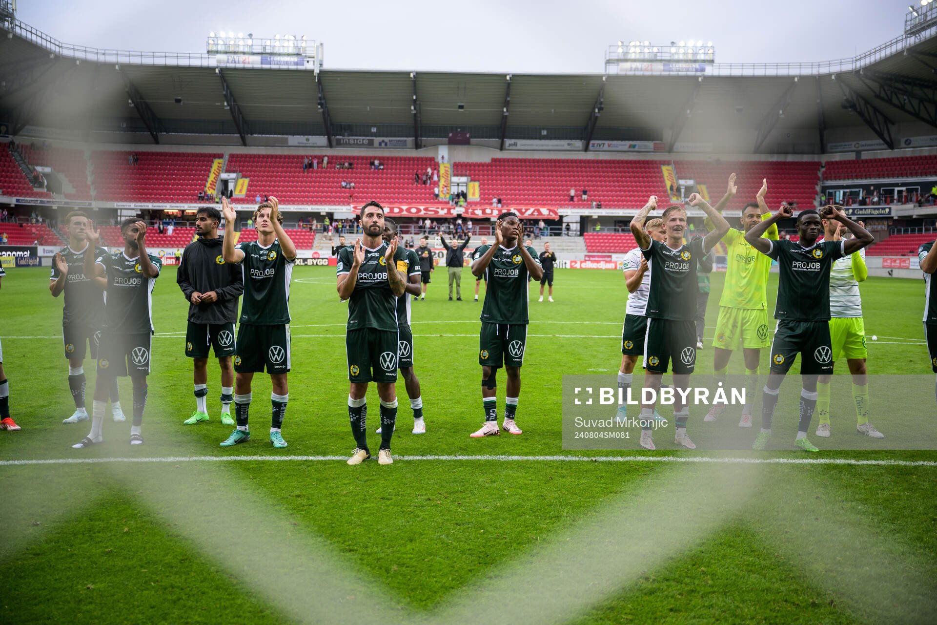Hammarby spelare jublar