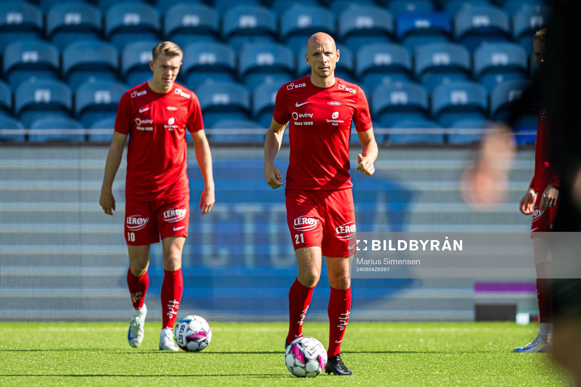 Ruben Kristiansen of Brann warms up