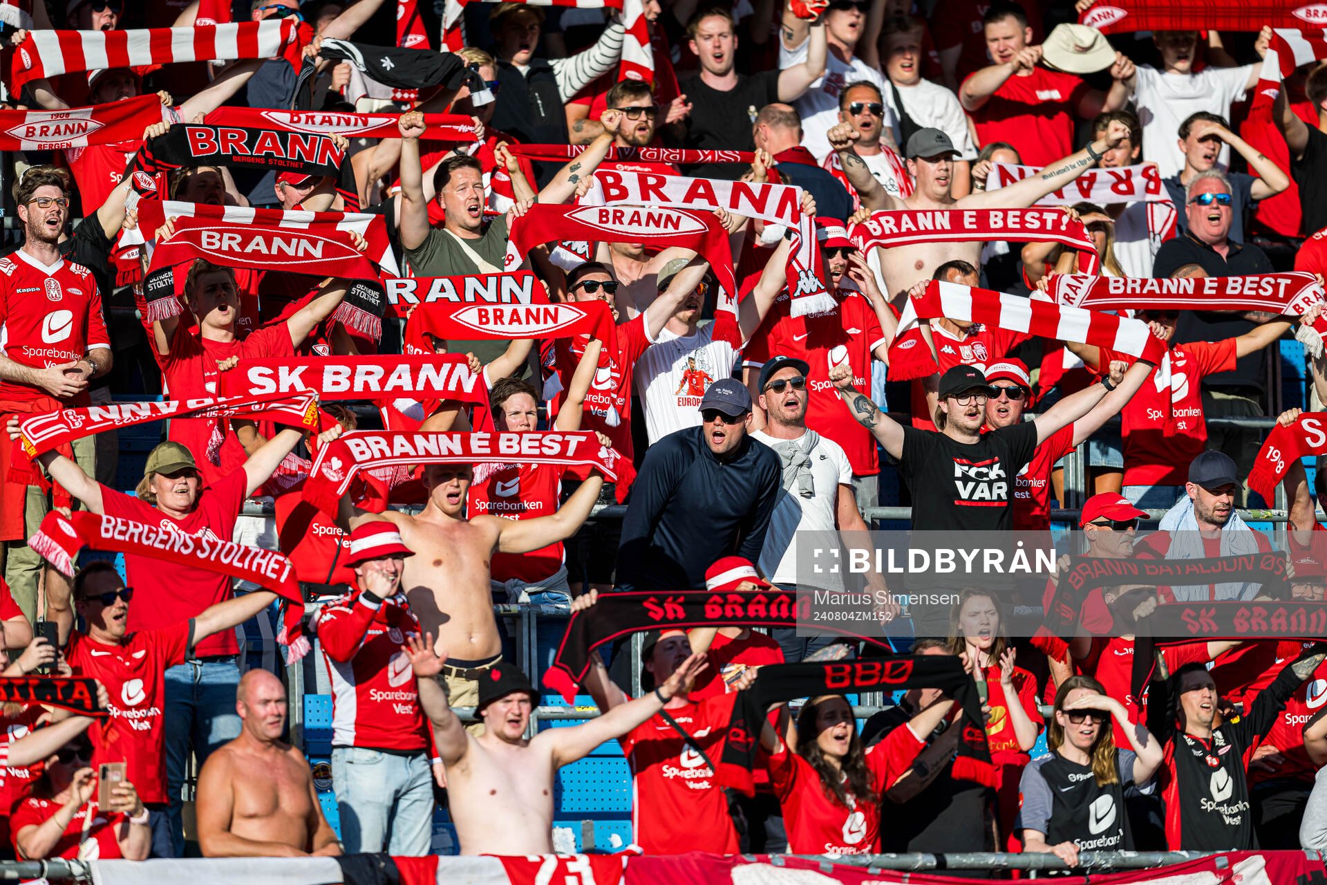 Spectators in the stands celebrates