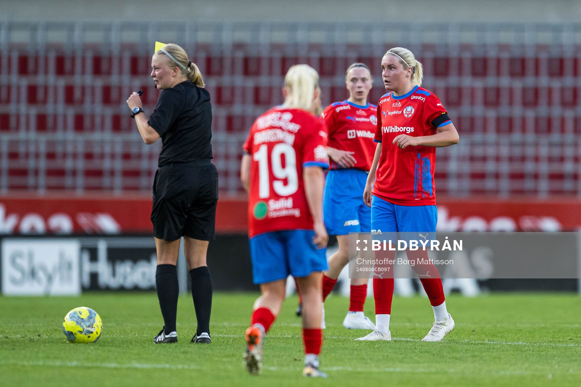 Helsingborgs Rebecka Holm deppar
