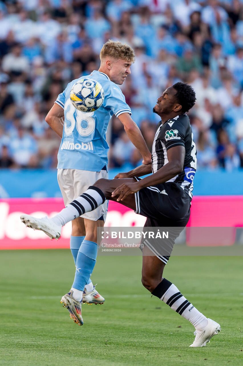 Hugo Bolin of Malmö FF and Abdul Rahman Baba of PAOK