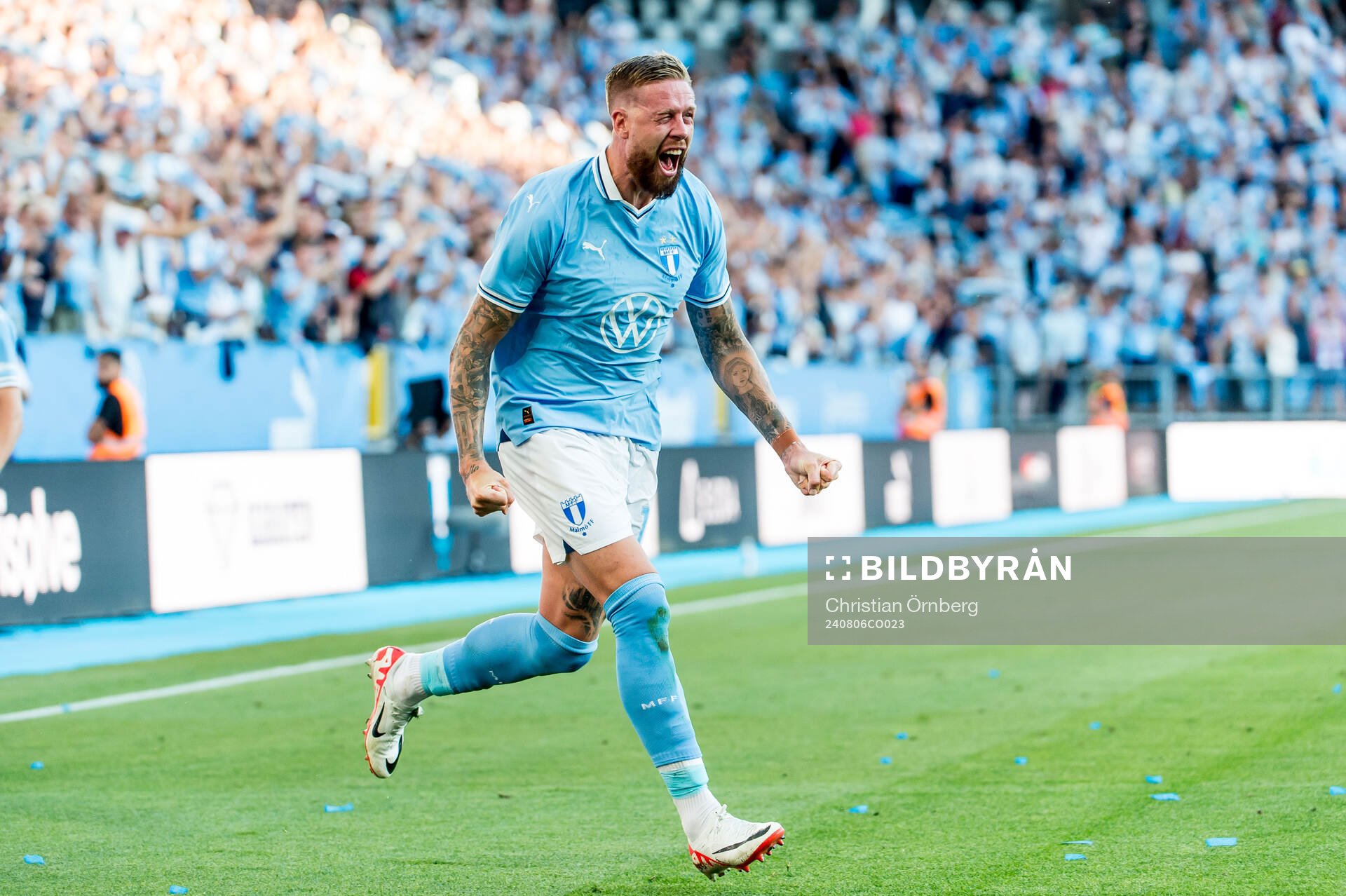 Pontus Jansson of Malmö FF celebrates after 1-0 during the UEFA Champions League football match between Malmö FF and PAOK on August 6, 2024 in Malmö.
