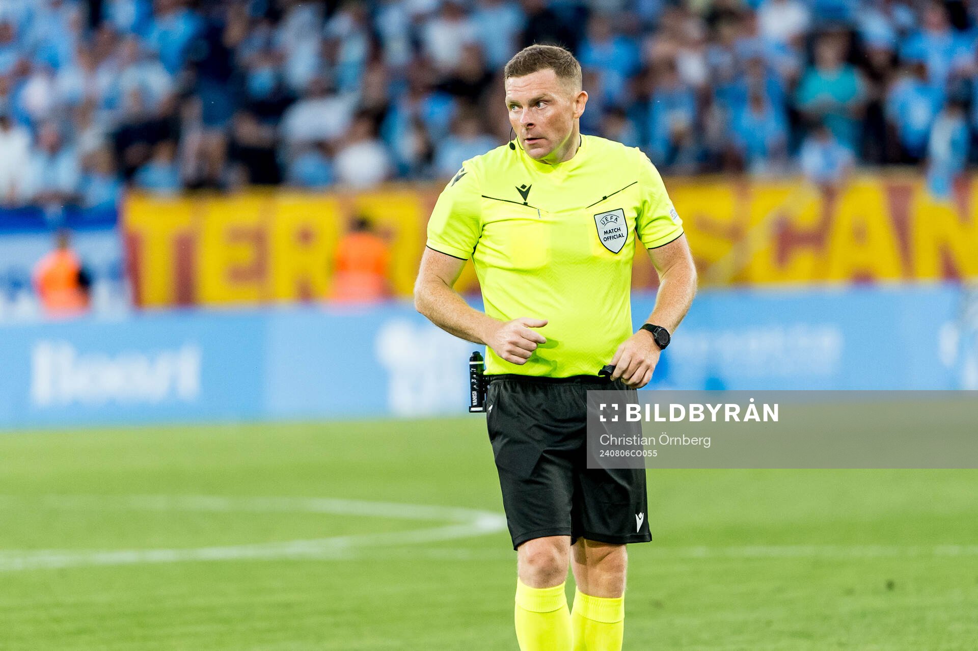 Referee John Beaton