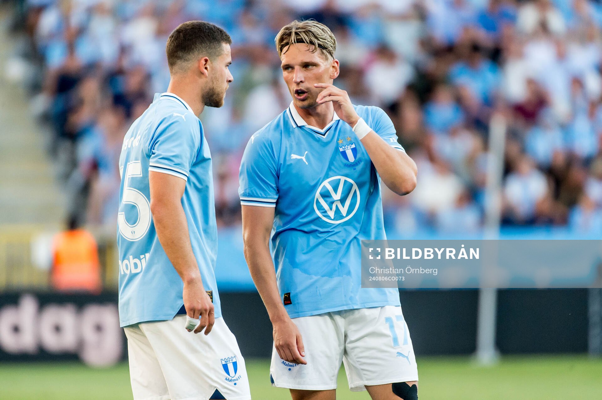 Gabriel Busanello and Jens Stryger of Malmö FF