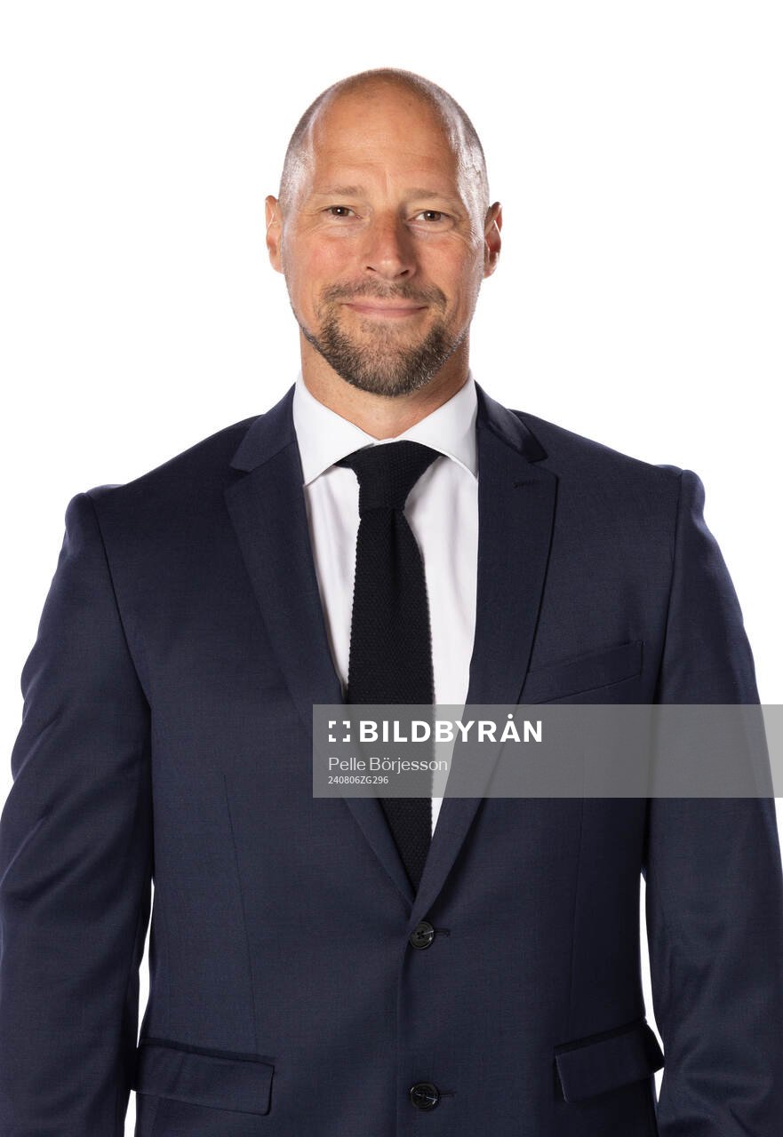 s General Manager Chris Abbott