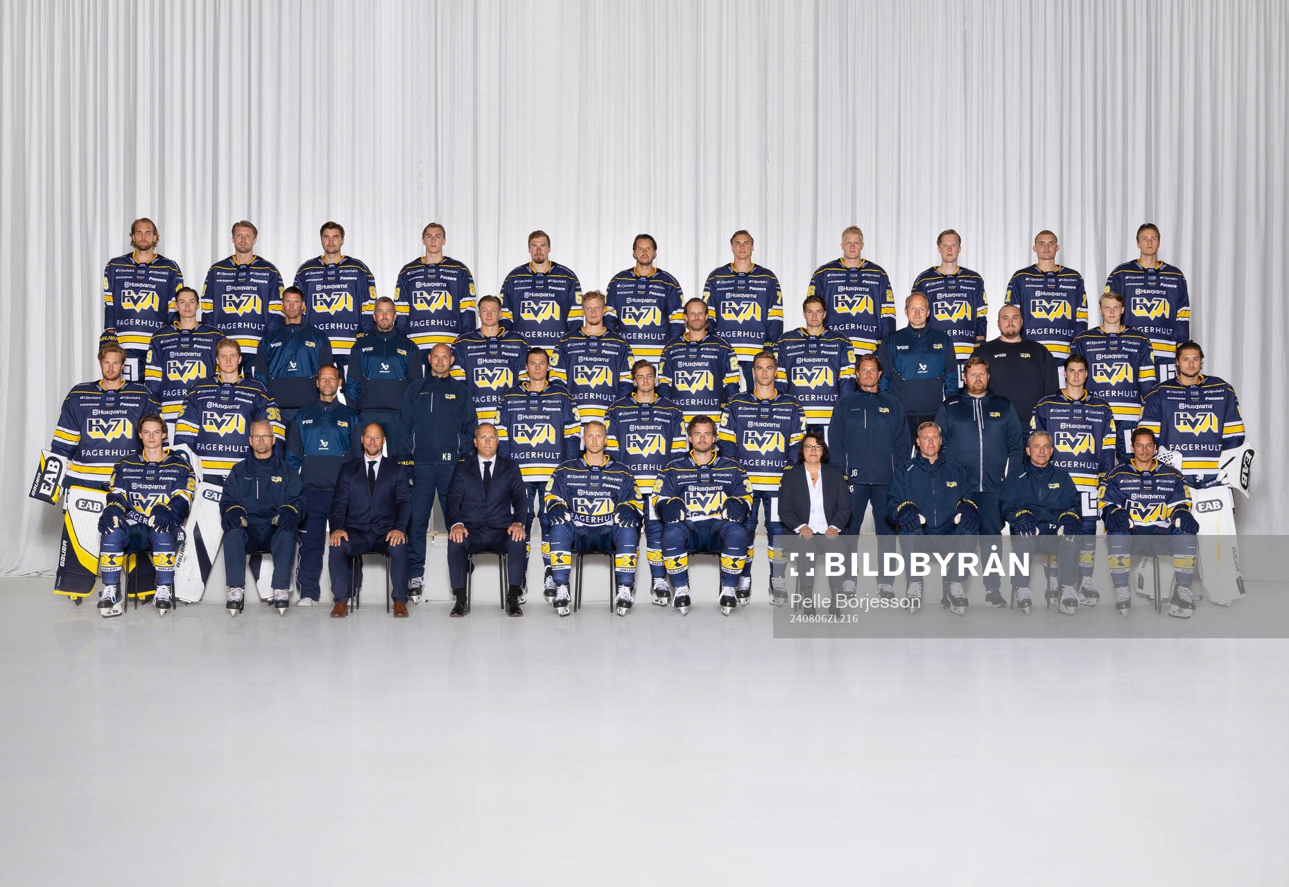 HV71