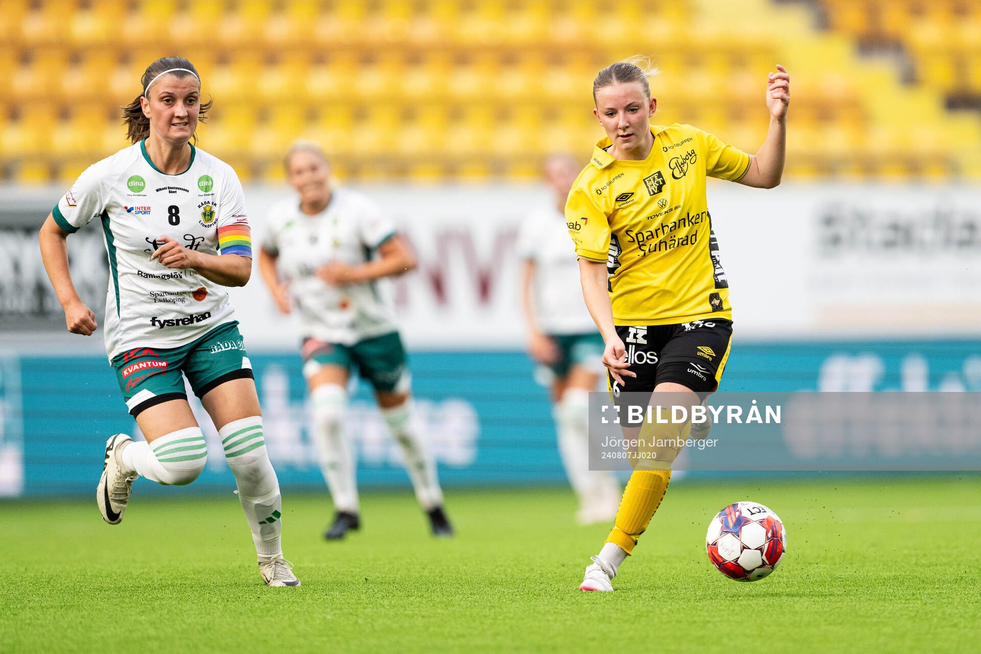 Rådas Anna Larsson och Elfsborgs Hanna Gunnarsson