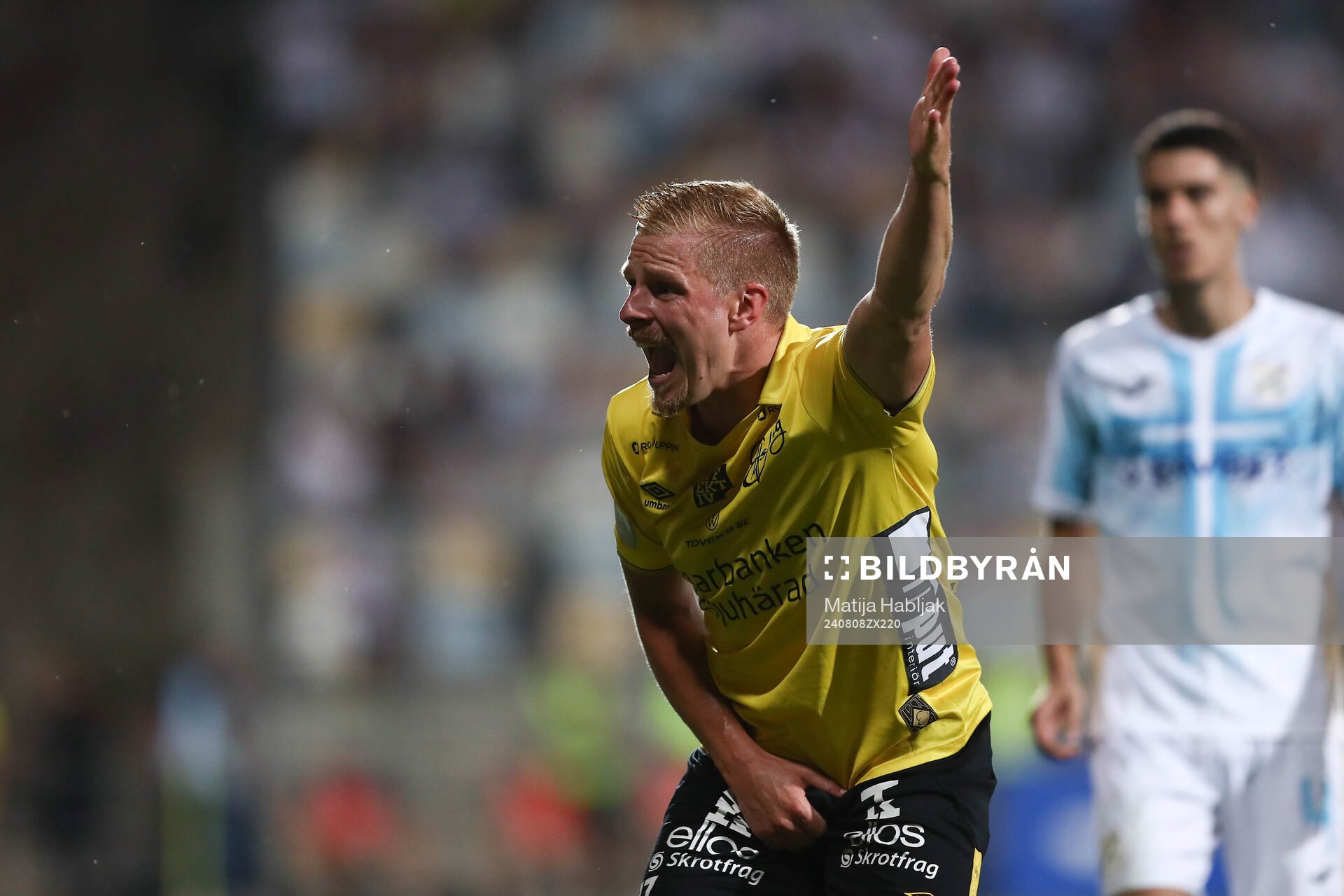 Per Frick of Elfsborg reacts