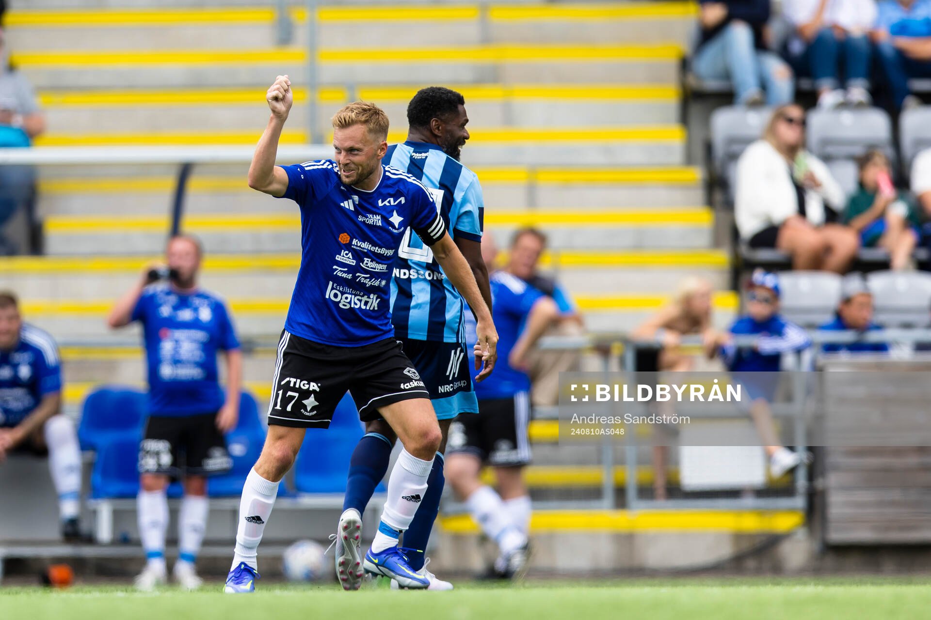 IFK Eskilstunas Sebastian Larsson och Djurgårdens Samuel
