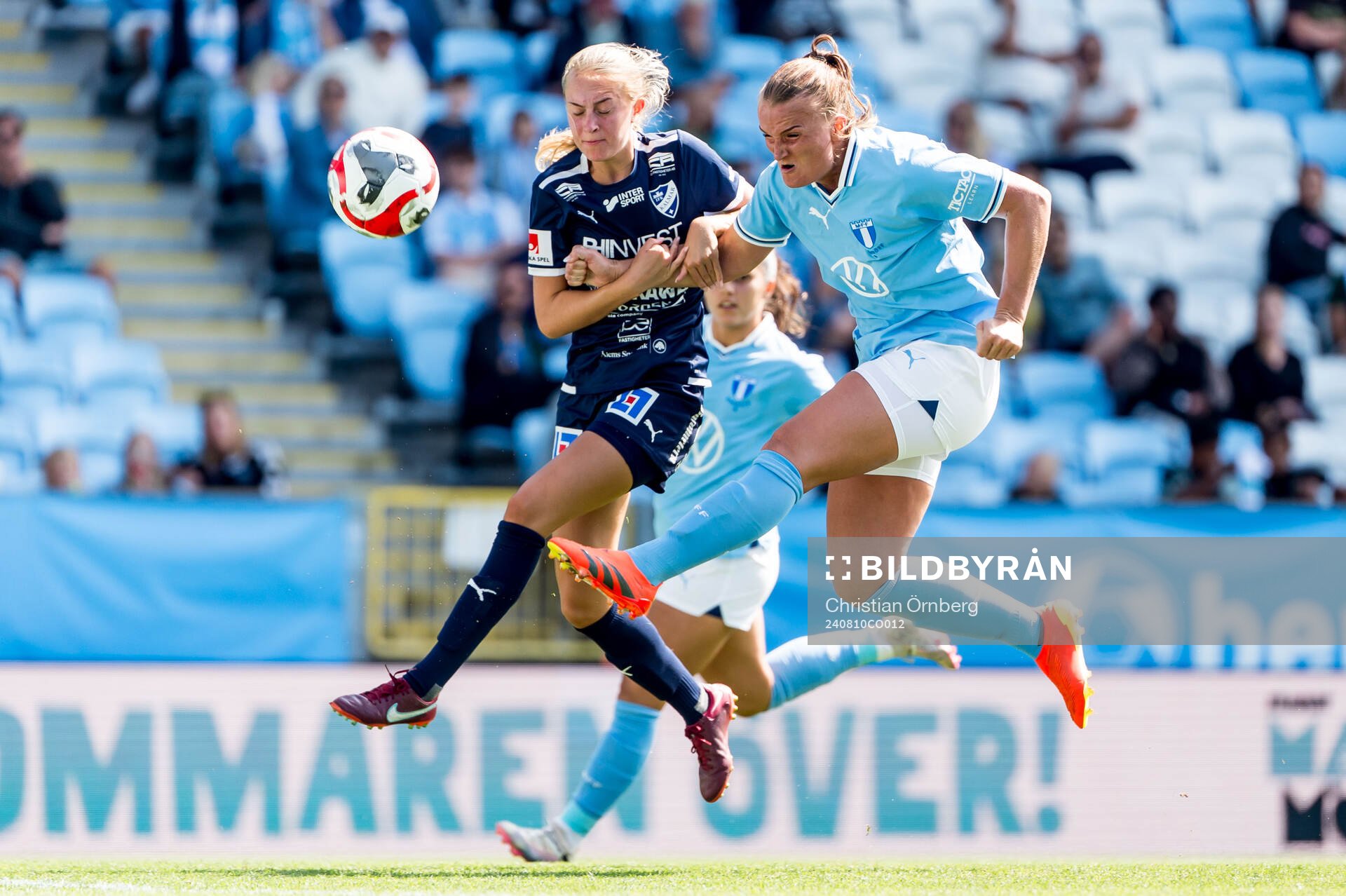 IFK Kalmars Maja Landin och Malmö FFs Lovisa Gustafsson