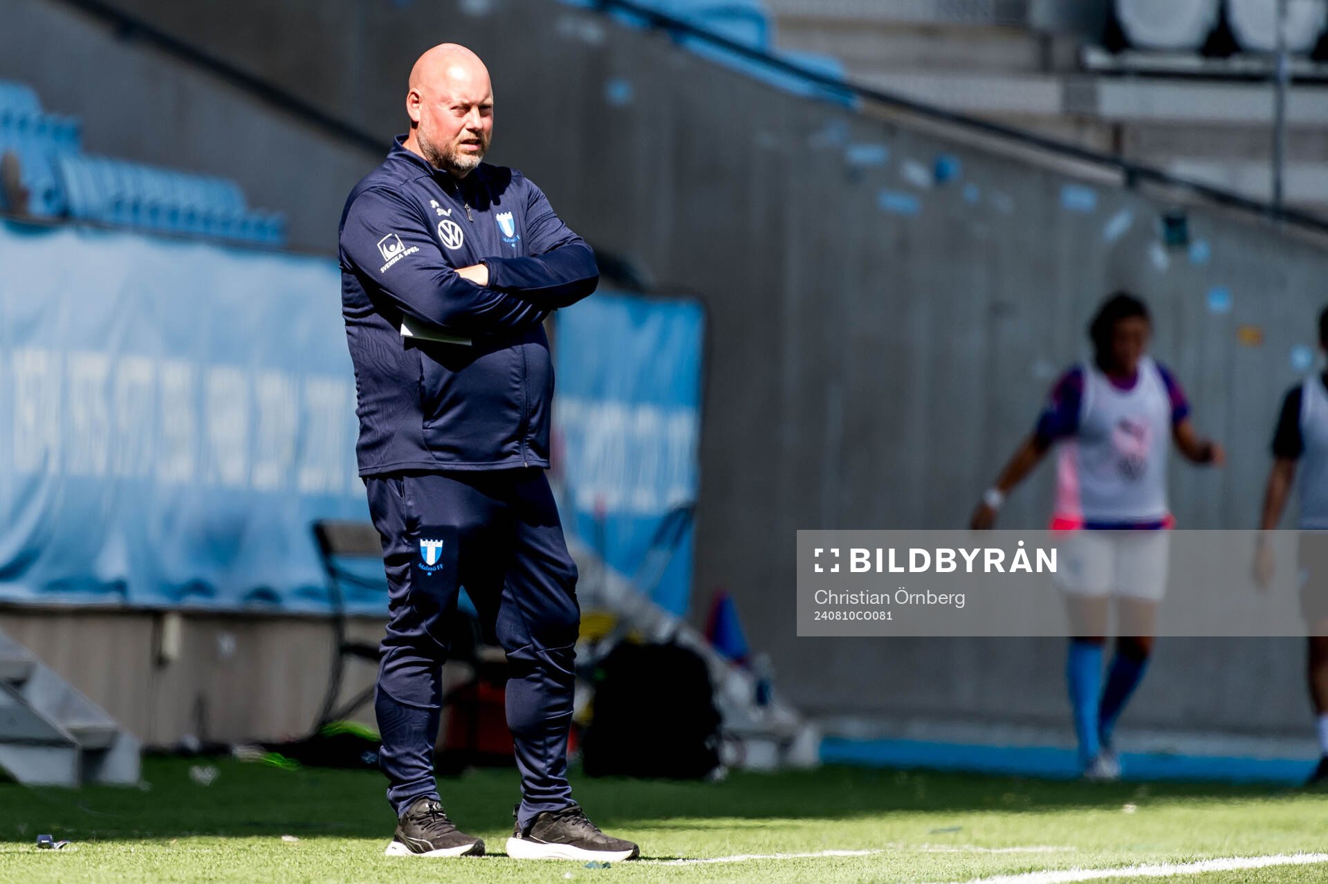Malmö FFs tränare Jonas Valfridsson under fotbollsmatchen i Elitettan mellan Malmö FF och IFK Kalmar den 10 augusti 2024 i Malmö. 