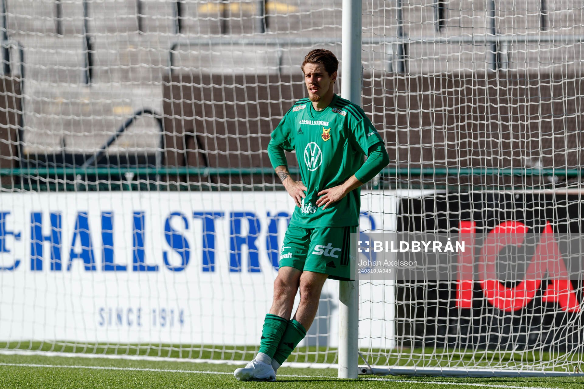Östersunds målvakt Adam Benediktsson