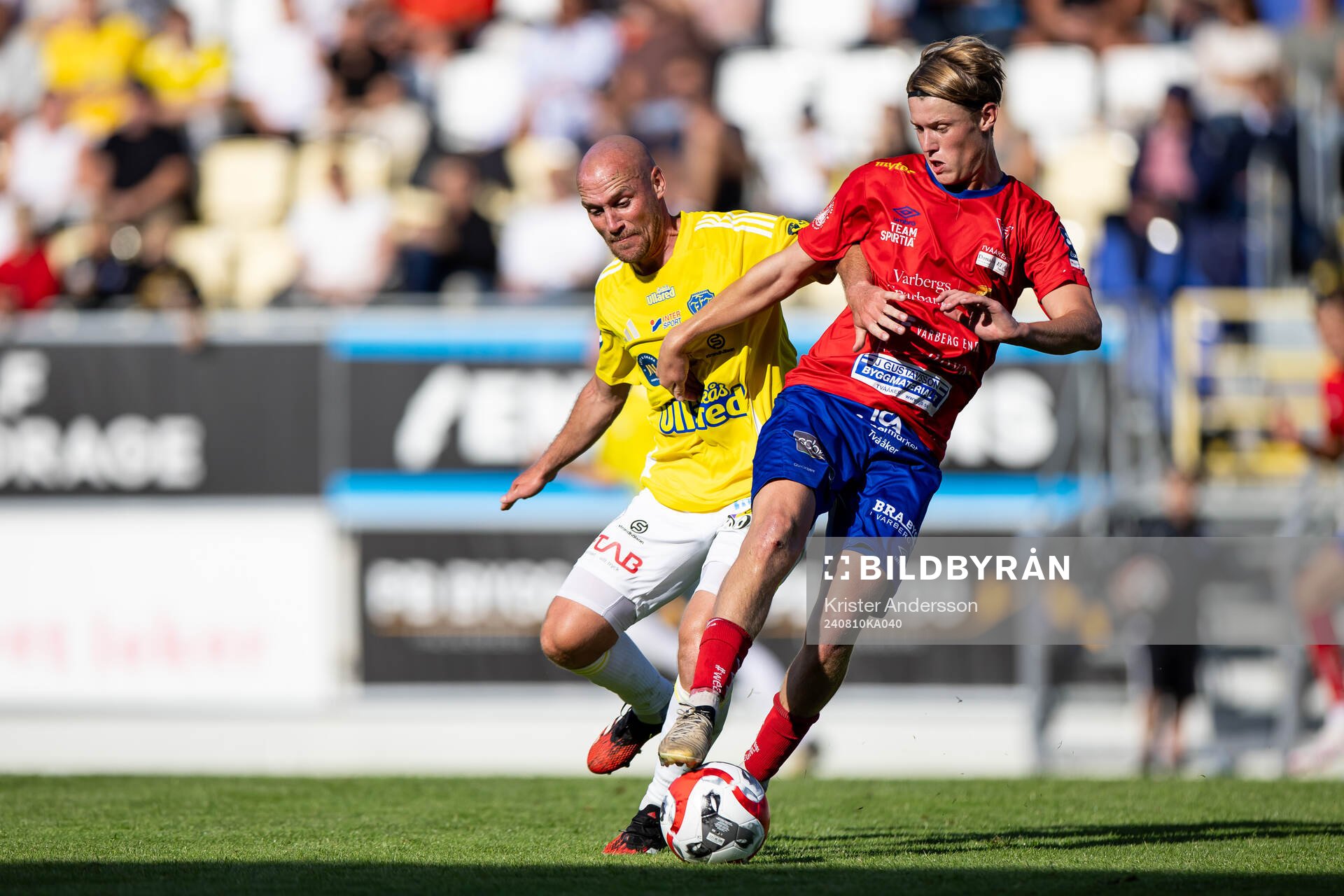 Falkenbergs Christoffer Carlsson och Tvååkers Isak Wiman