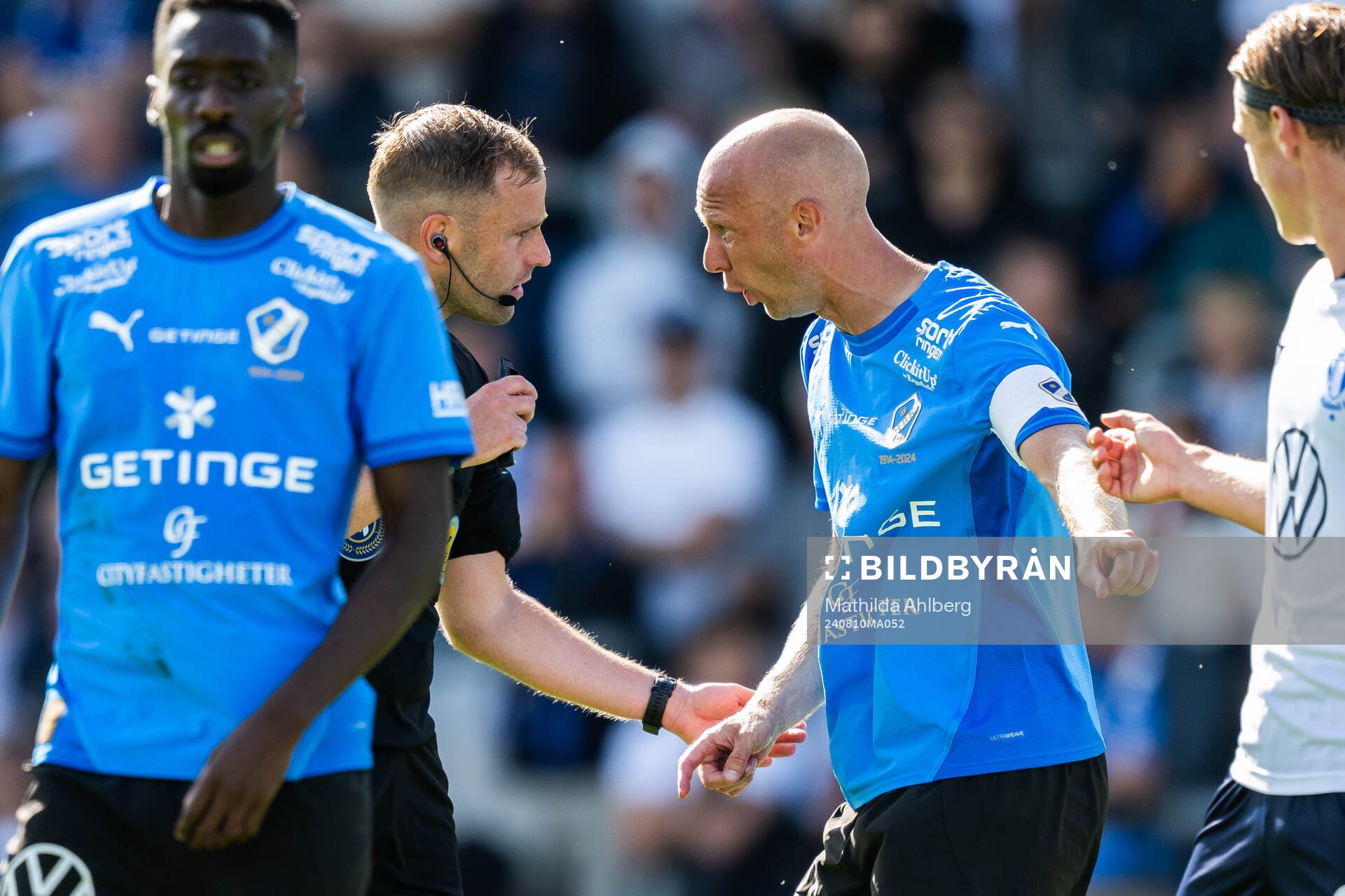Halmstads Andreas Johansson reagerar
