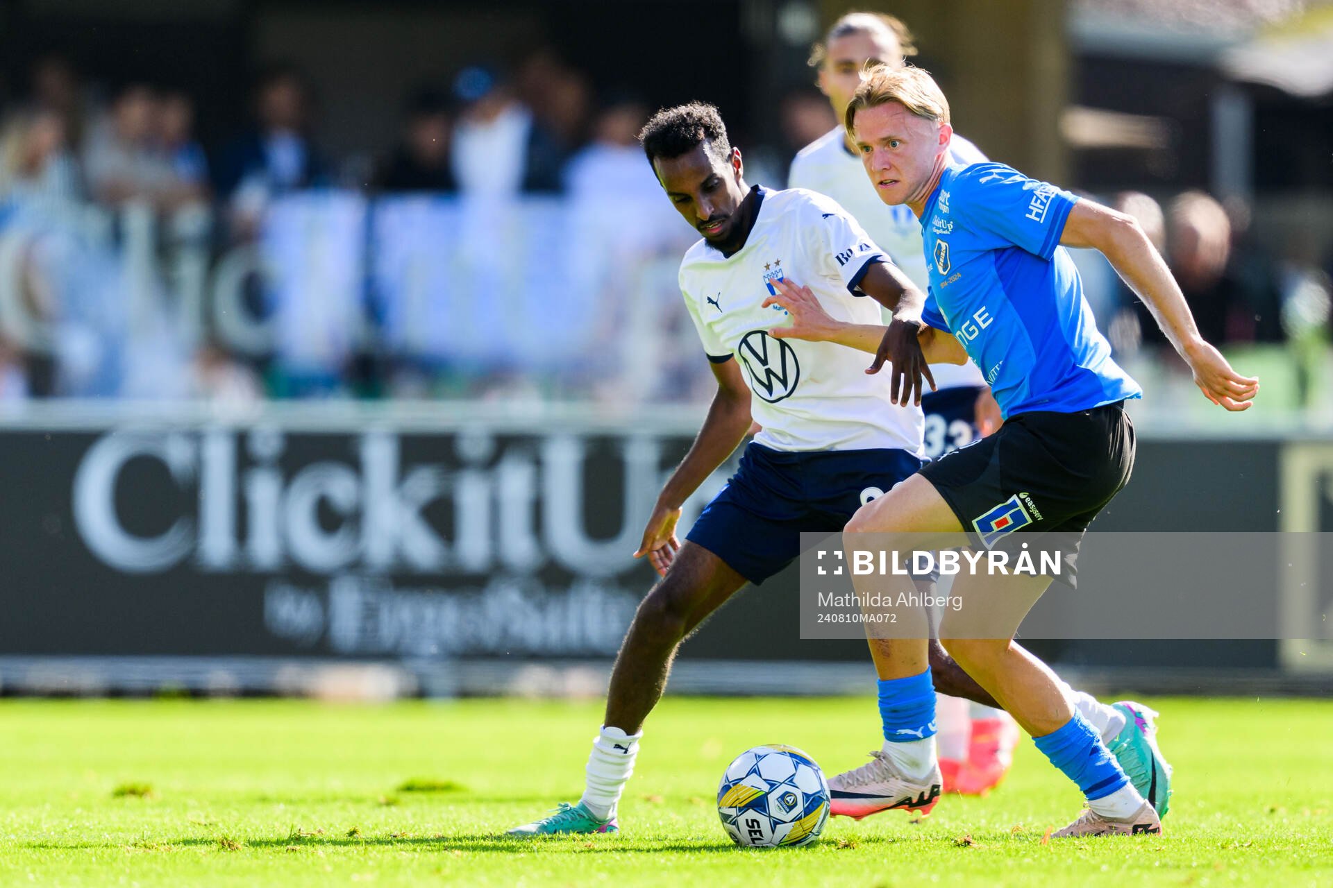 Malmö FFs Taha Ali och Halmstads Albin Ahlstrand