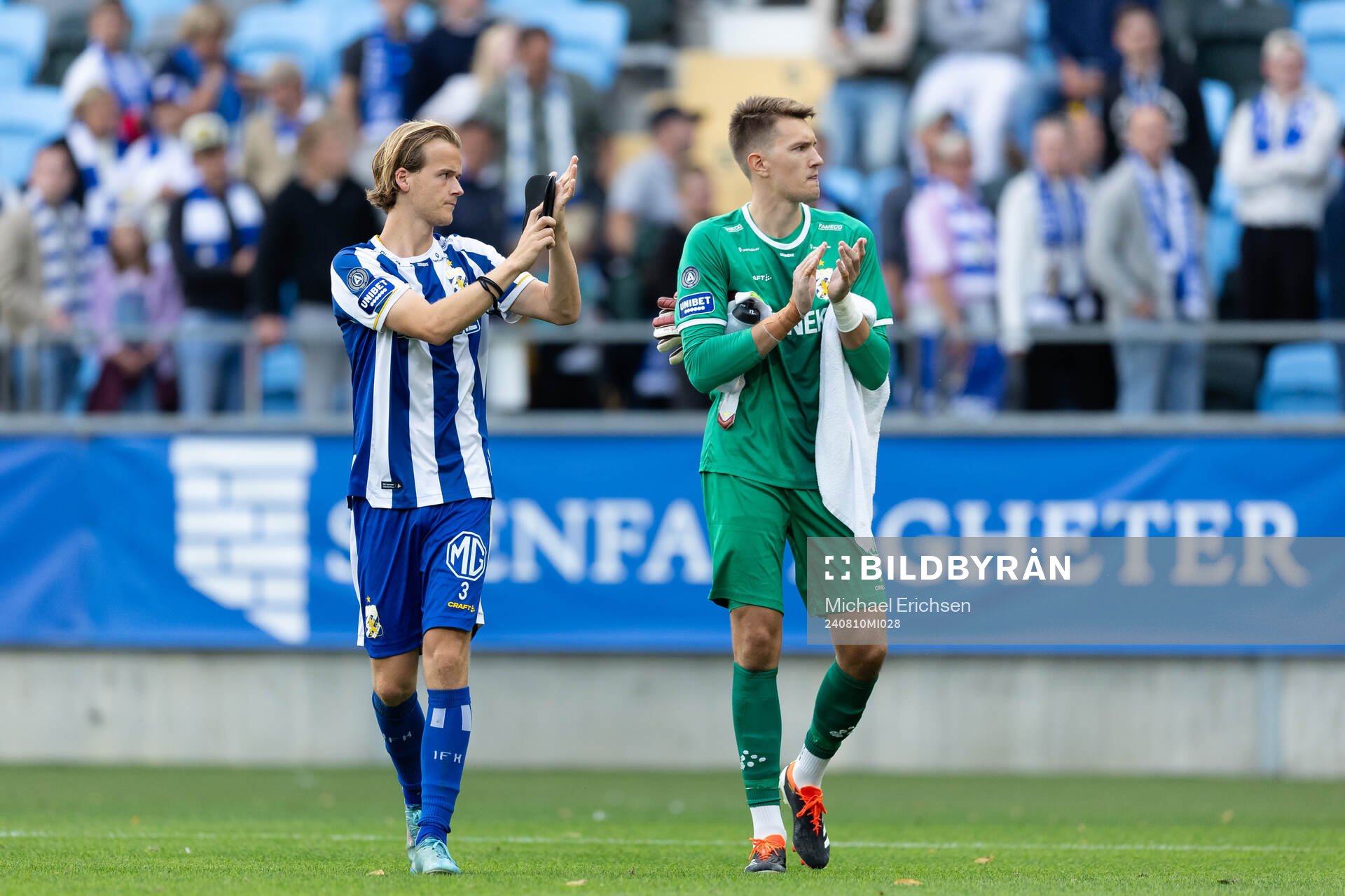 IFK Göteborgs August Erlingmark och målvakt Jacob
