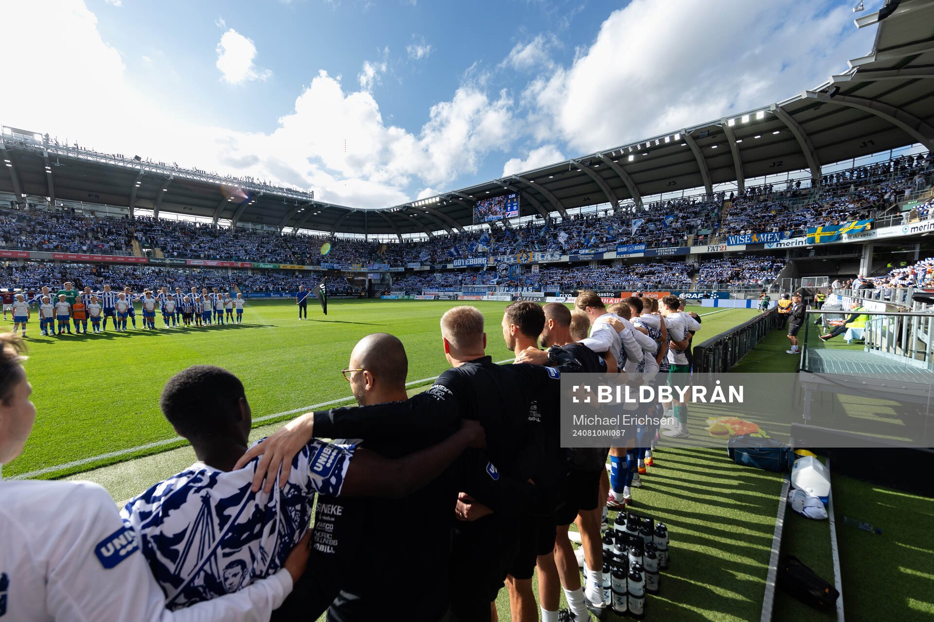 IFK Göteborgs klack innan fotbollsmatchen i Allsvenskan