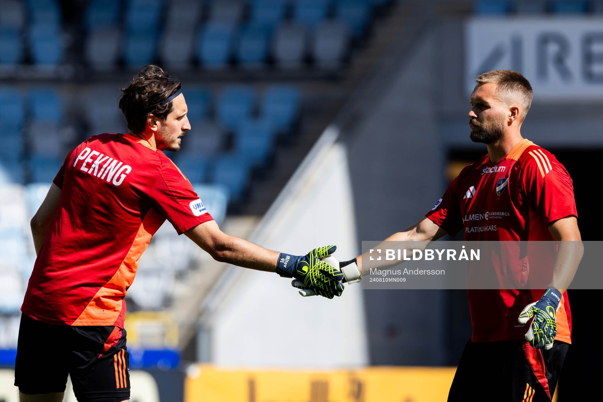 IFK Norrköpings målvakt David Mitov Nilsson och Oscar