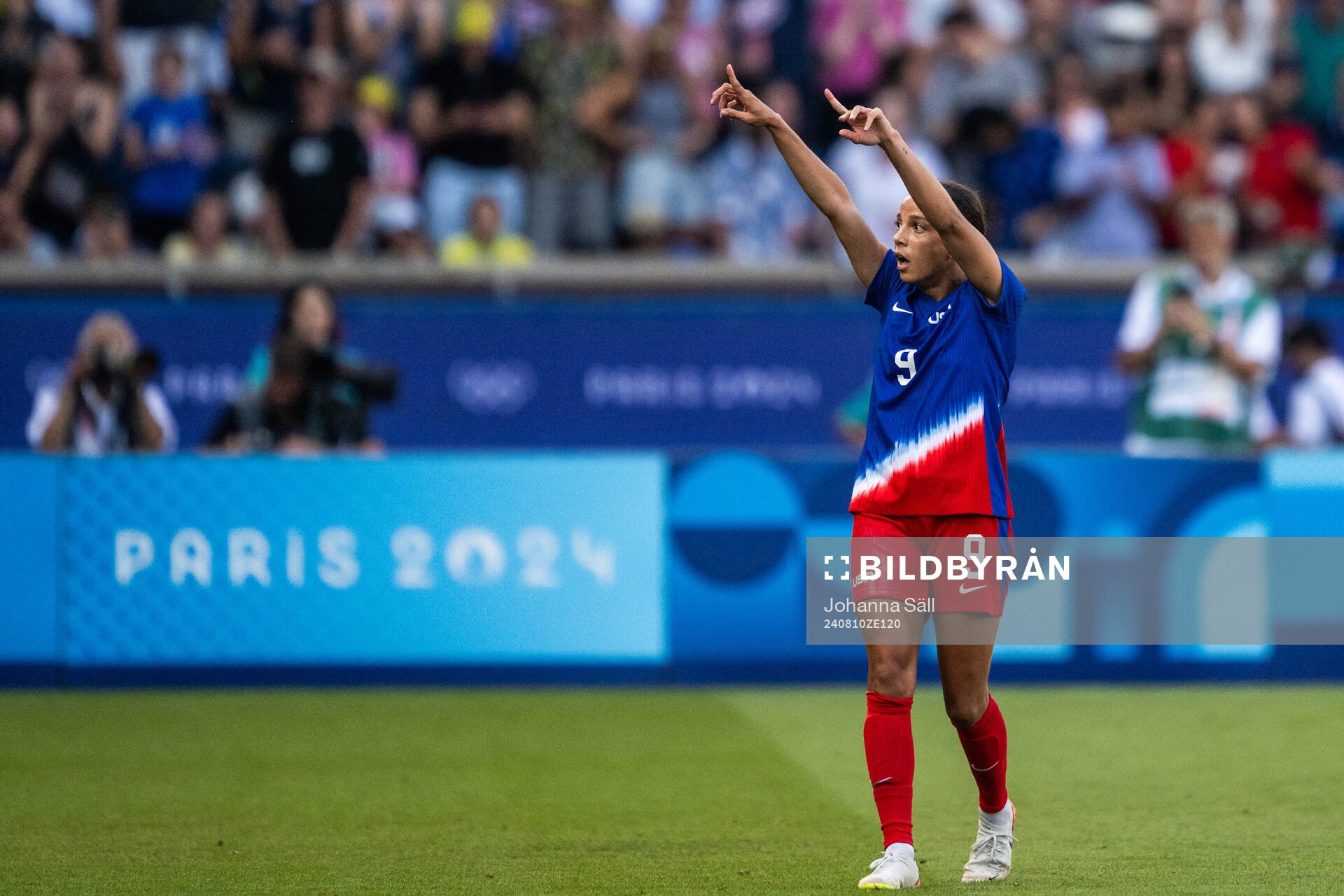 Mallory Swanson of USA celebrates