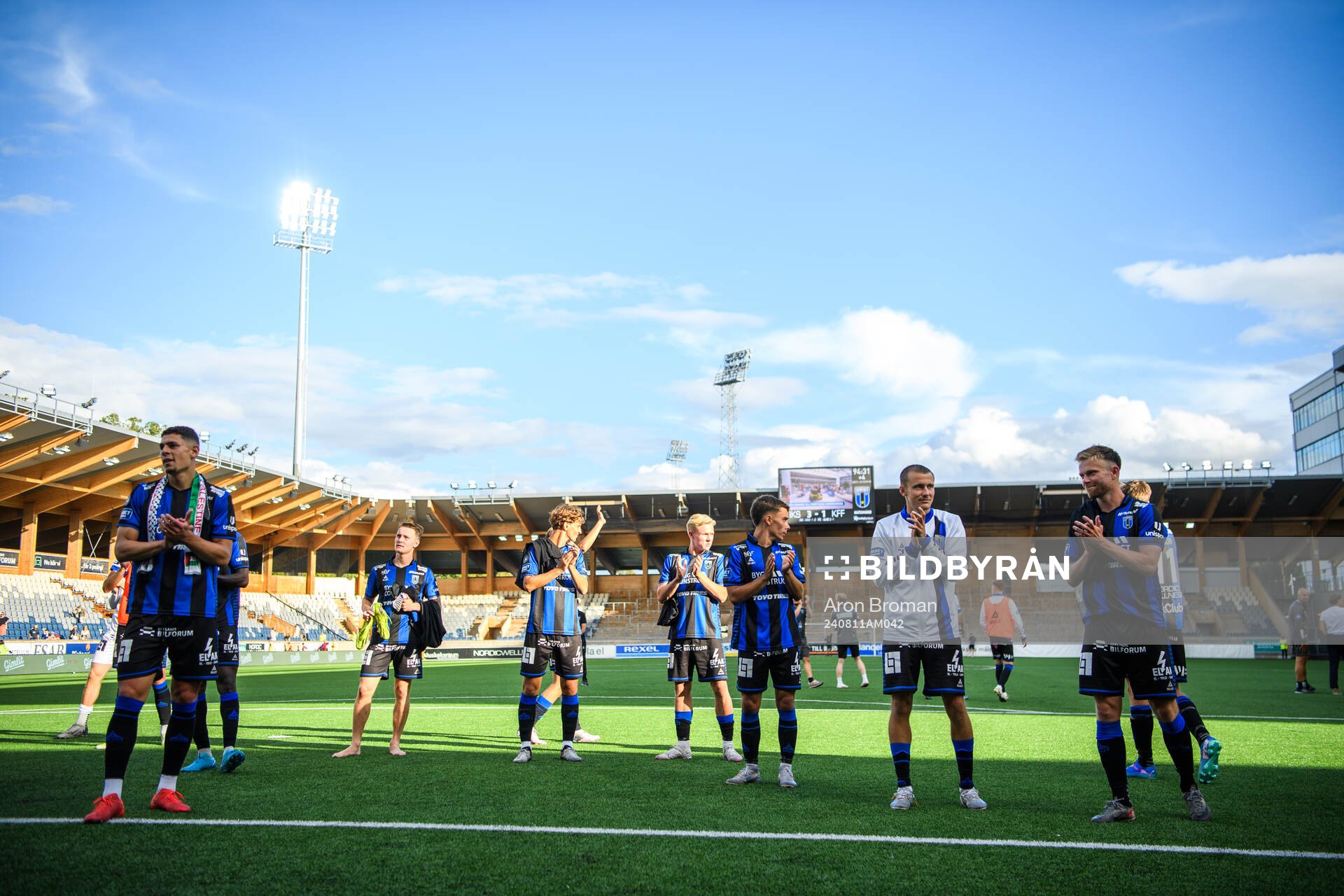 Sirius spelare jublar