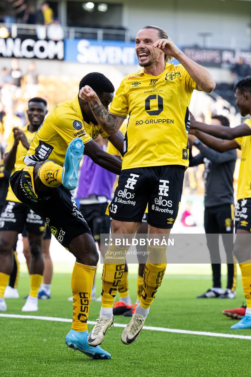 Elfsborgs spelare jublar