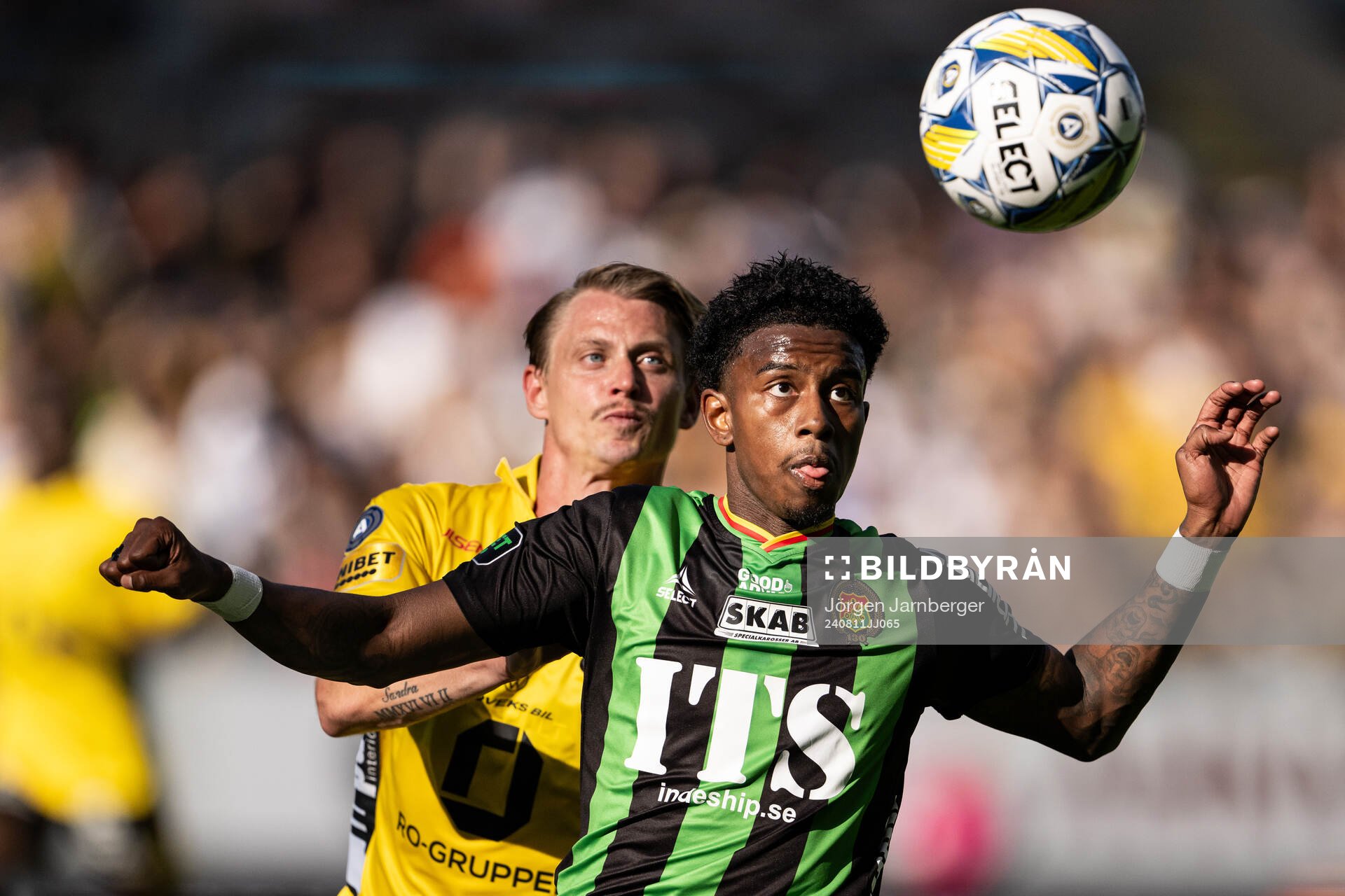 Elfsborgs Simon Hedlund och GAISs Chovanie Shakur Amatkarijo