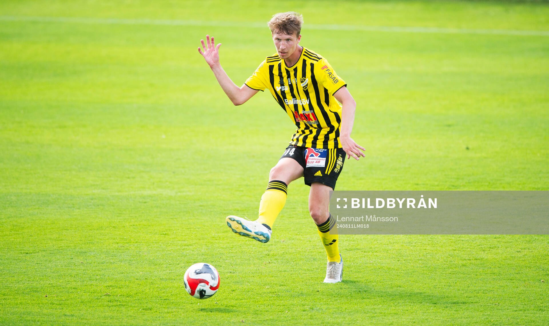 IFK Hässleholms Hugo Arvidsson i matchen i div 2 mellan