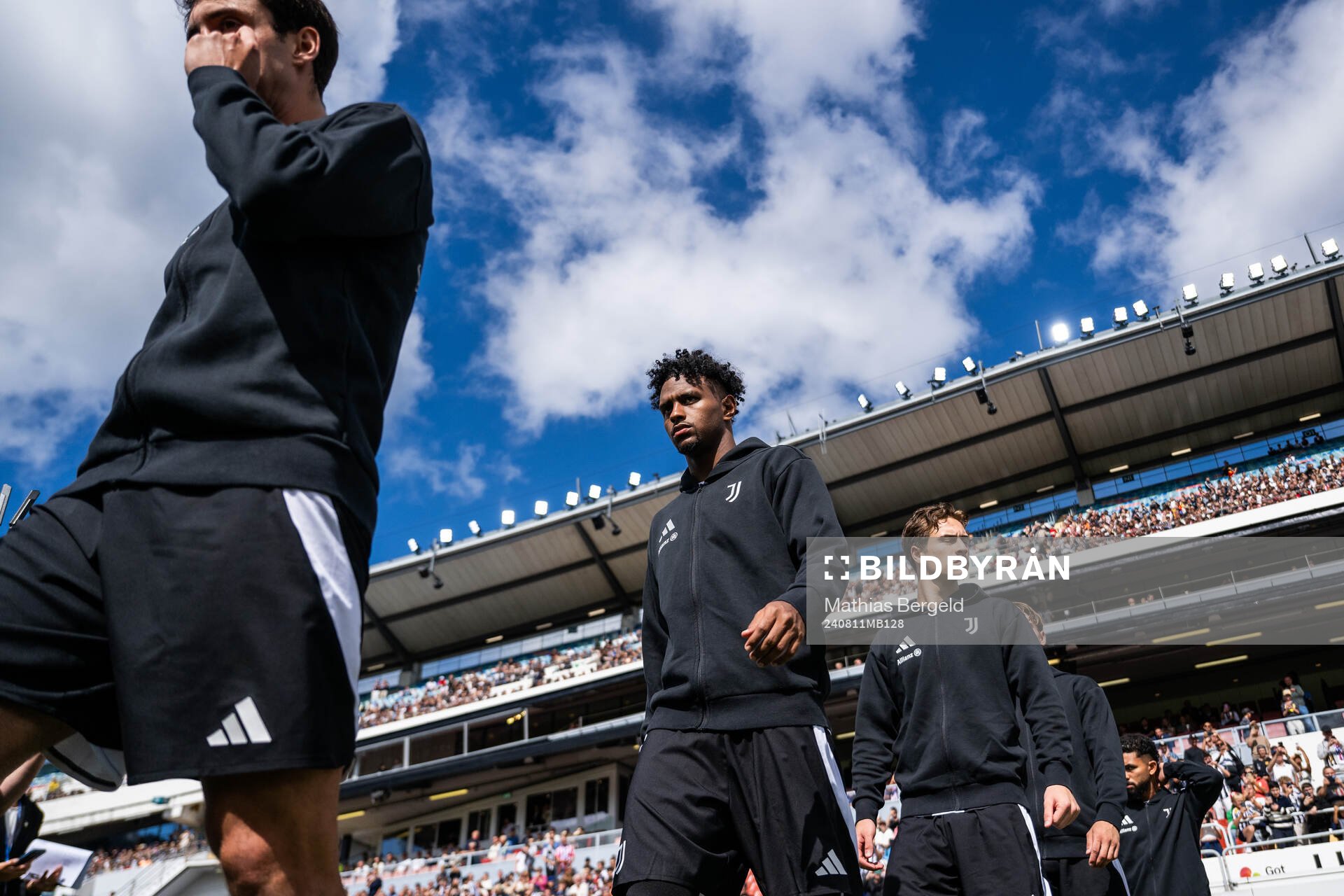 Juan Cabal Murillo and Kenan Yildiz of Juventus ahead of the Friendly football match between Atletico Madrid and Juventus on August 11, 2024 in Gothenburg.
