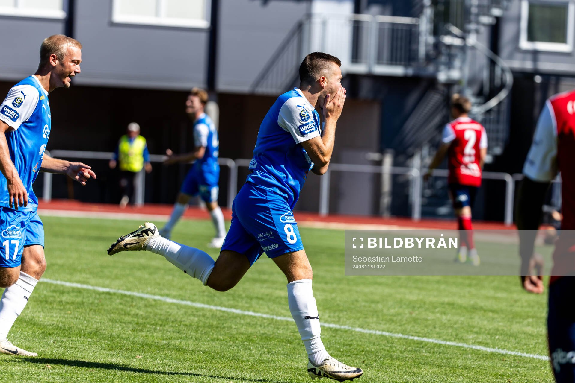 IK Oddevolds Oscar Iglicar Berntsson har gjort 1-0 och