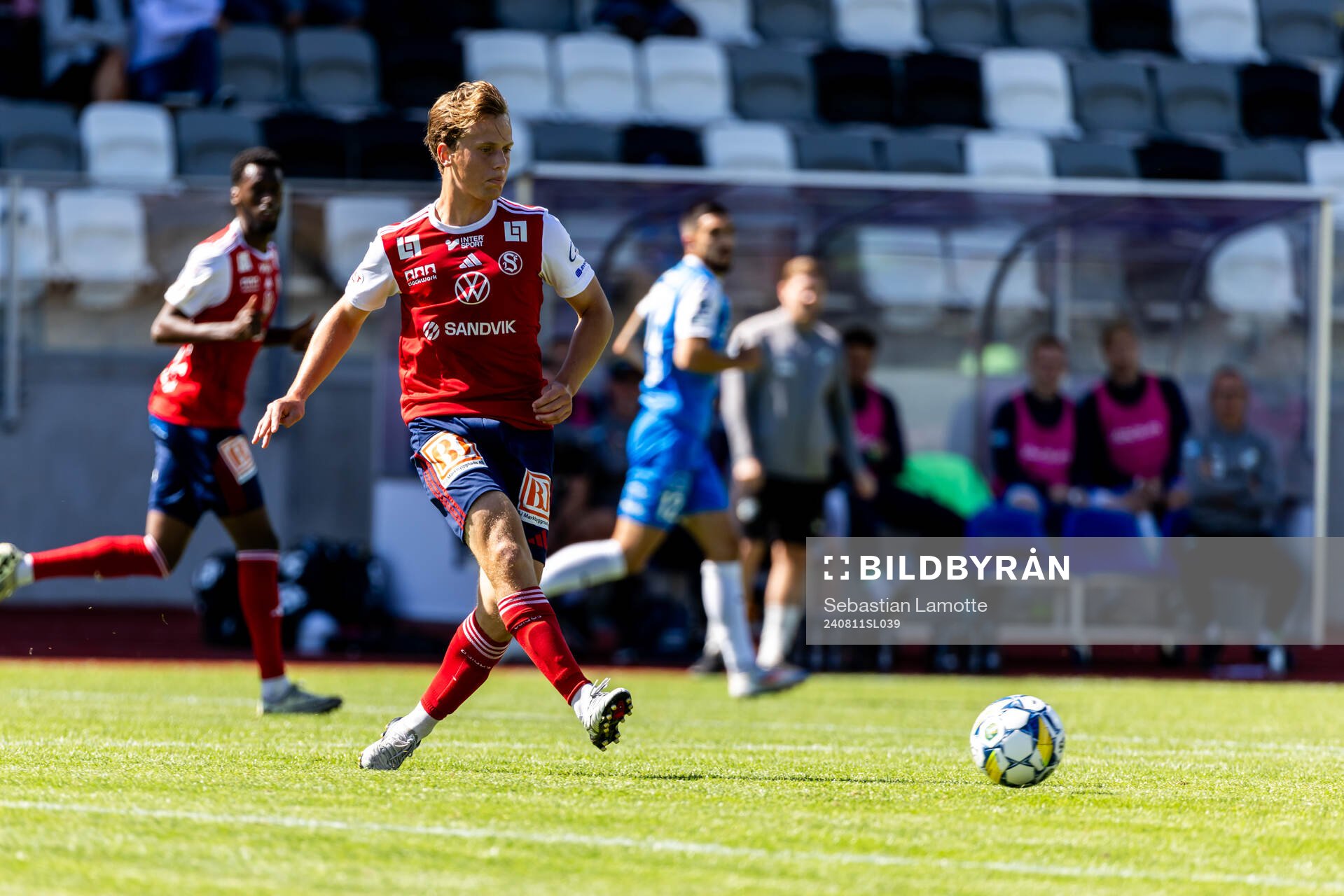 Sandvikens IFs Ludwig Malachowski Thorell under fotbollsmatchen i Superettan mellan IK Oddevold och Sandvikens IF den 11 augusti 2024 i Uddevalla.