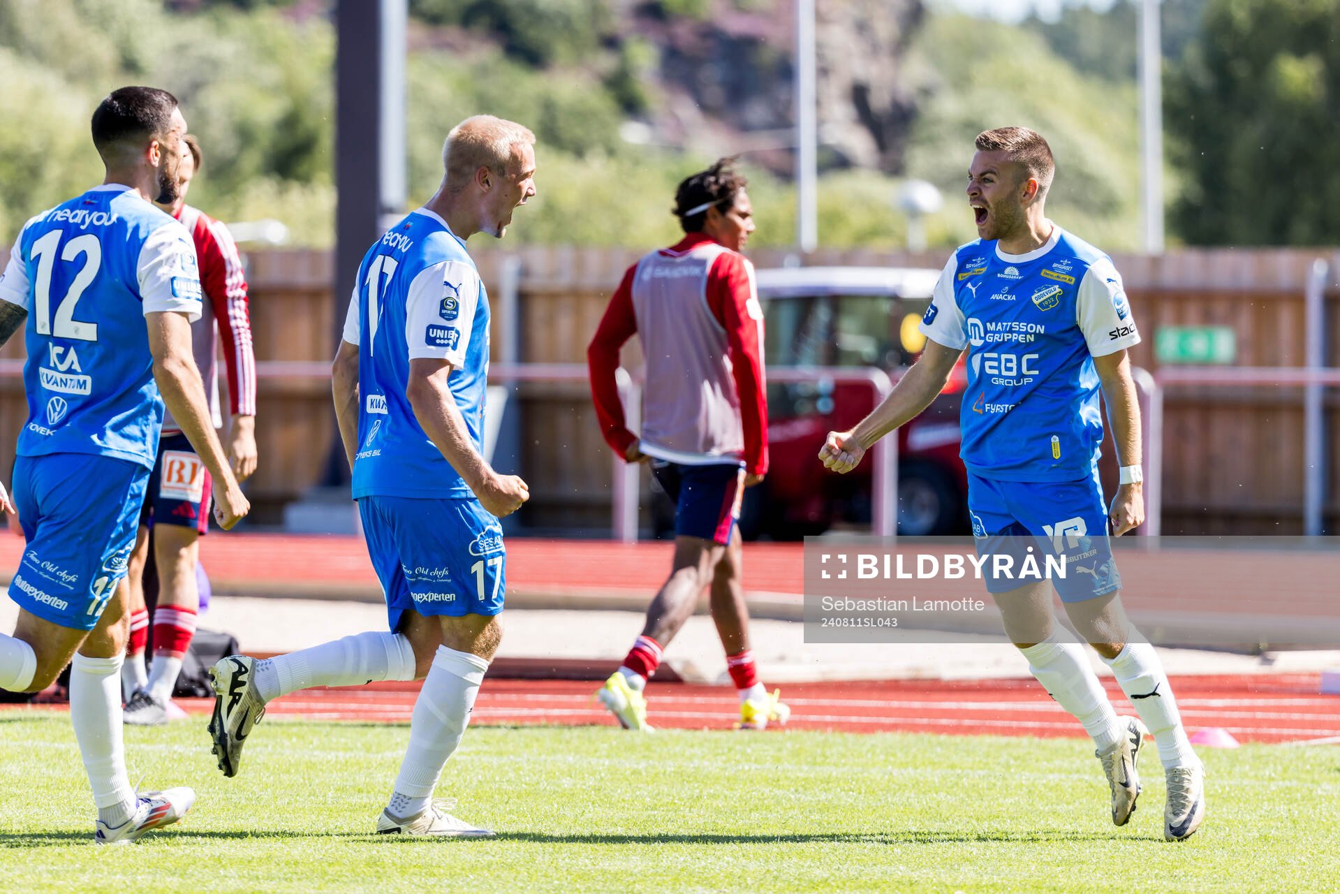 IK Oddevolds Oscar Iglicar Berntsson jublar