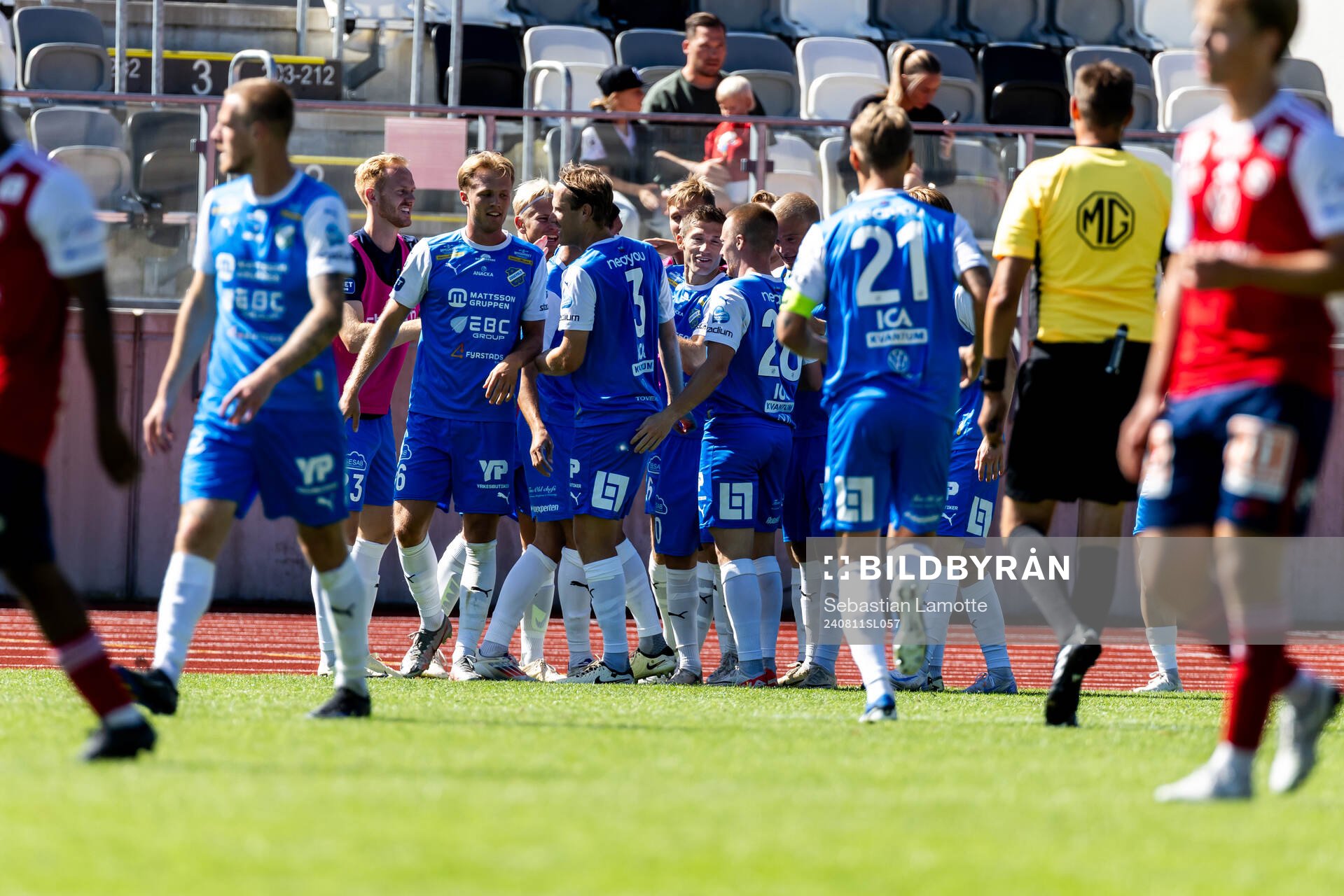 IK Oddevolds Daniel Krezic har gjort 2-1 och jublar