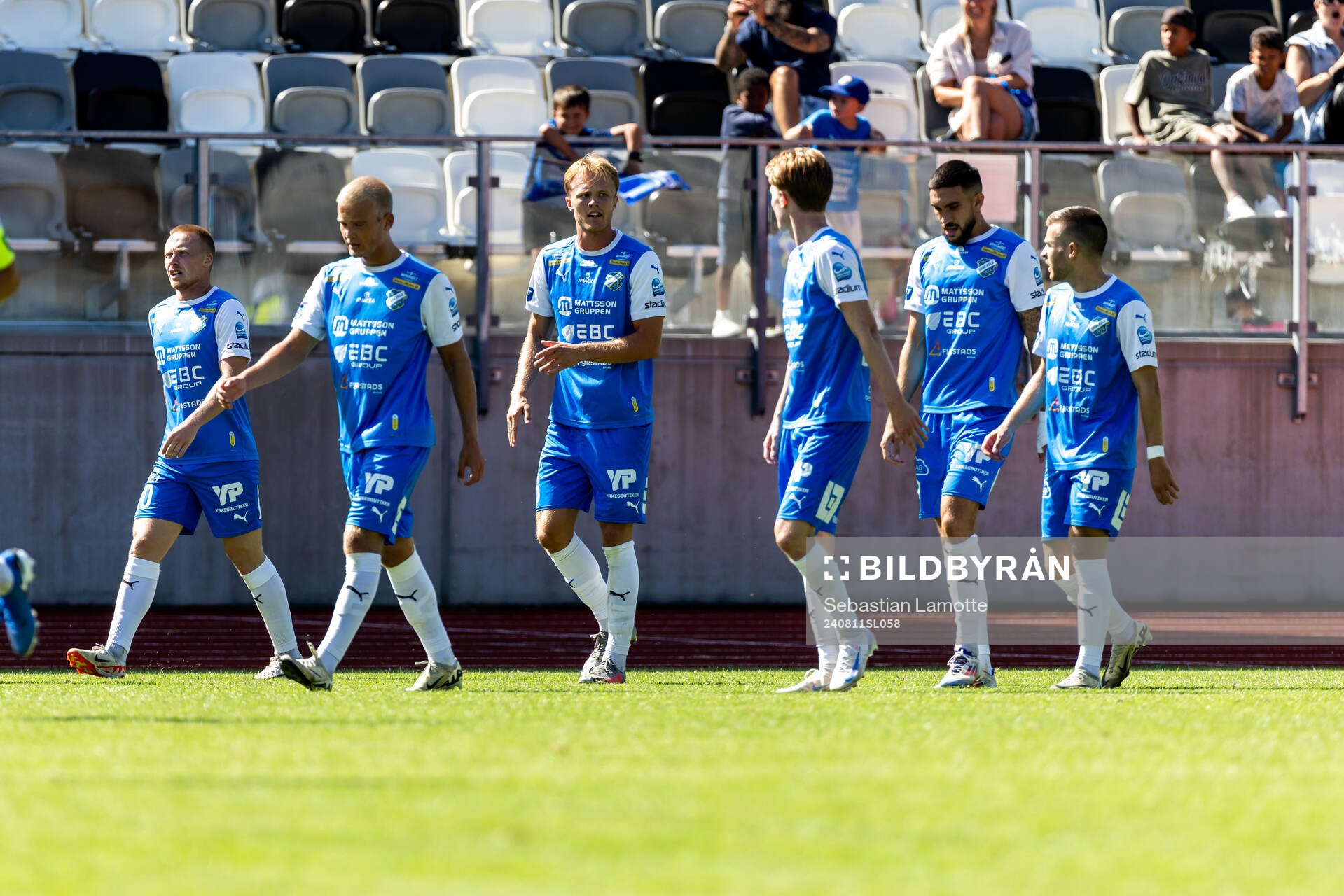 IK Oddevolds Daniel Krezic har gjort 2-1 och jublar
