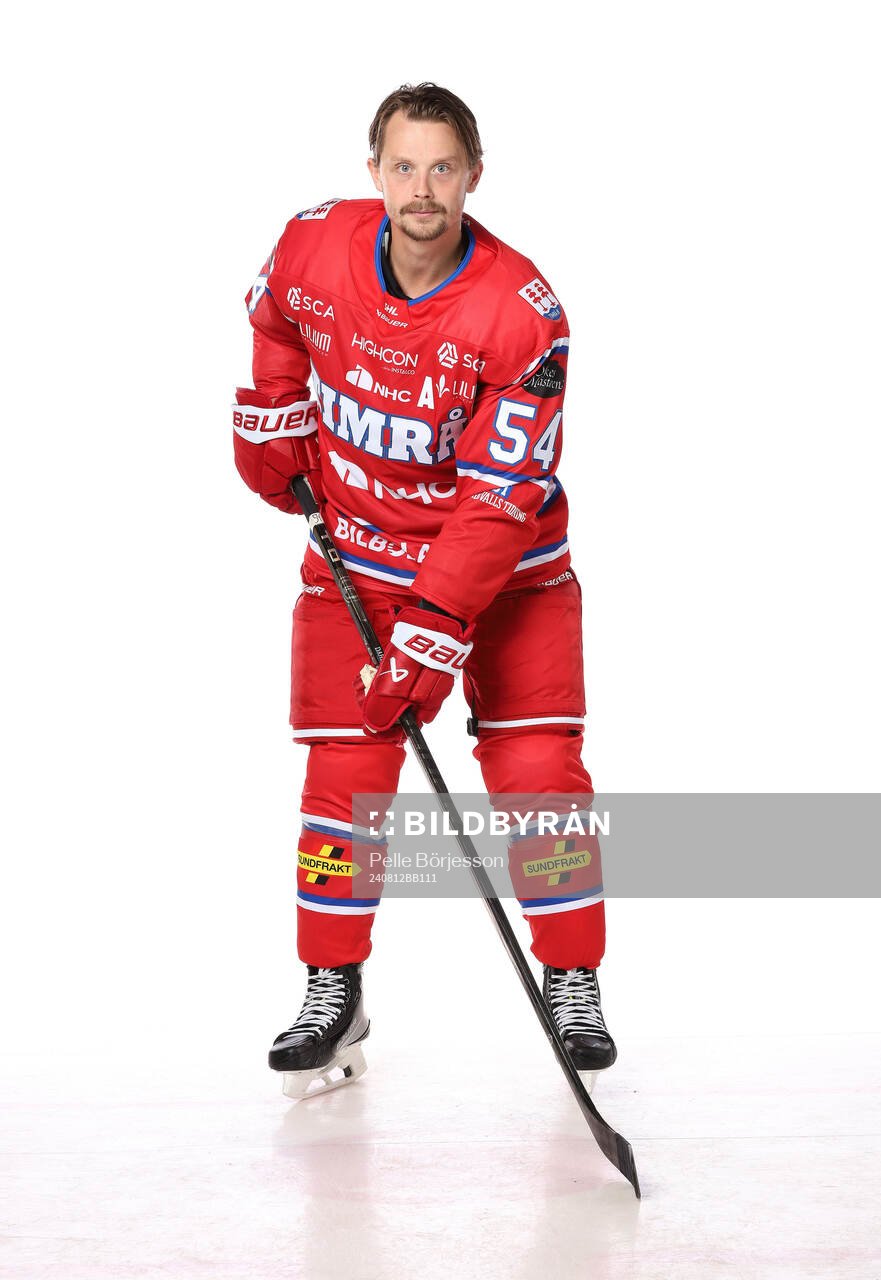 Timrås Jonathan Dahlén
