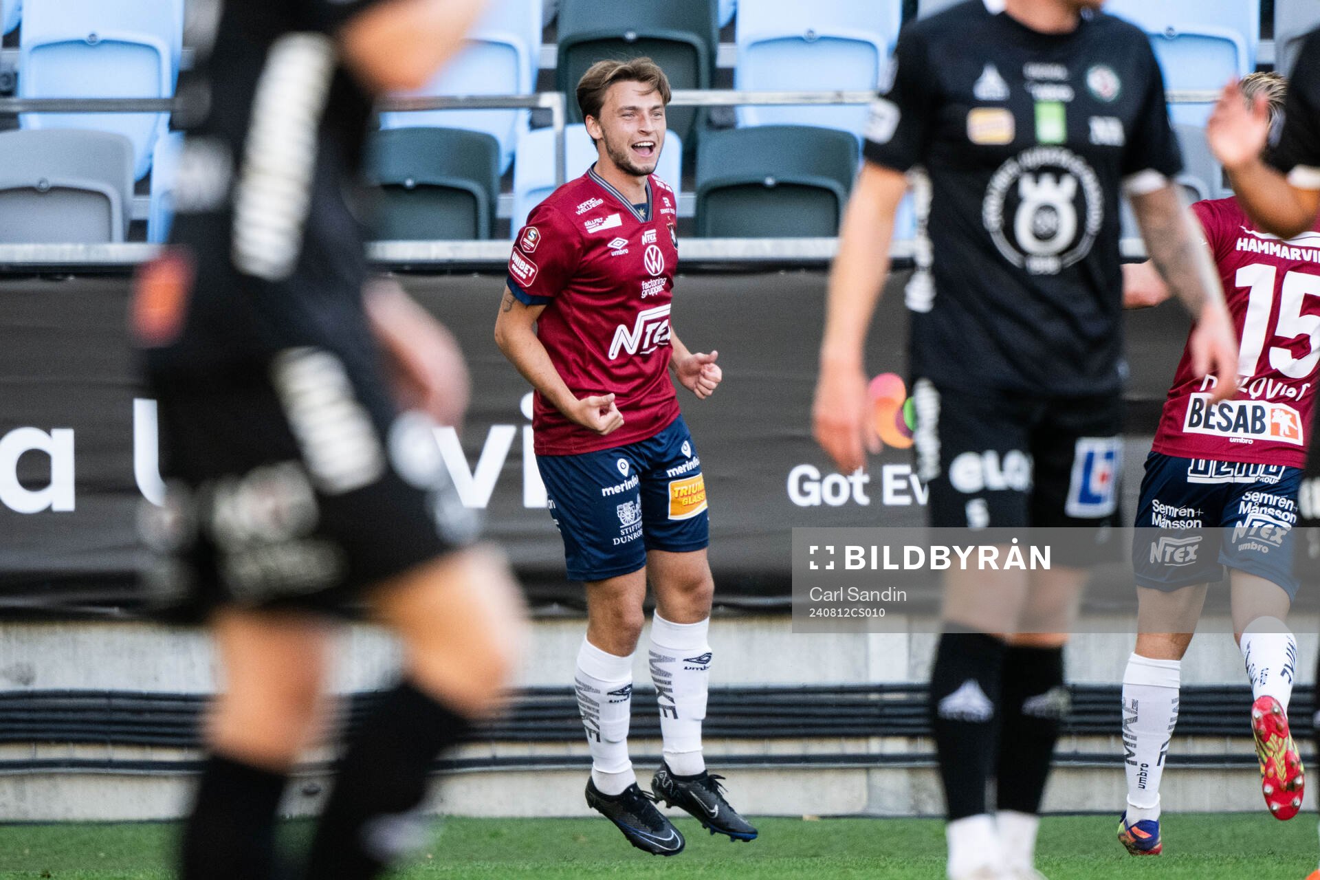 Örgrytes William Svensson jublar efter 1-0 under fotbollsmatchen i Superettan mellan Örgryte och Örebro den 12 augusti 2024 i Göteborg. 