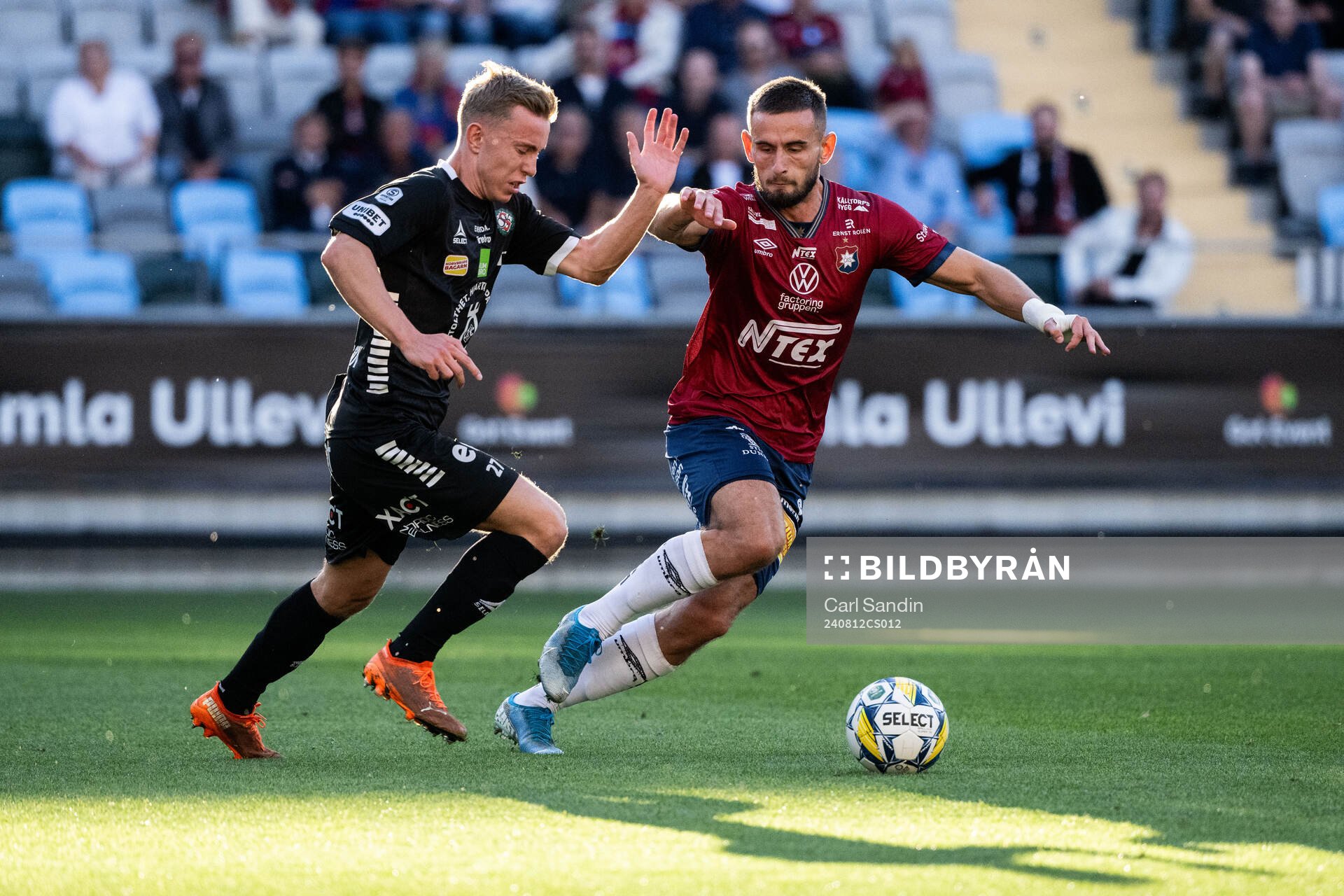 Örebros Valgeir Valgeirsson och Örgrytes Erion Sadiku
