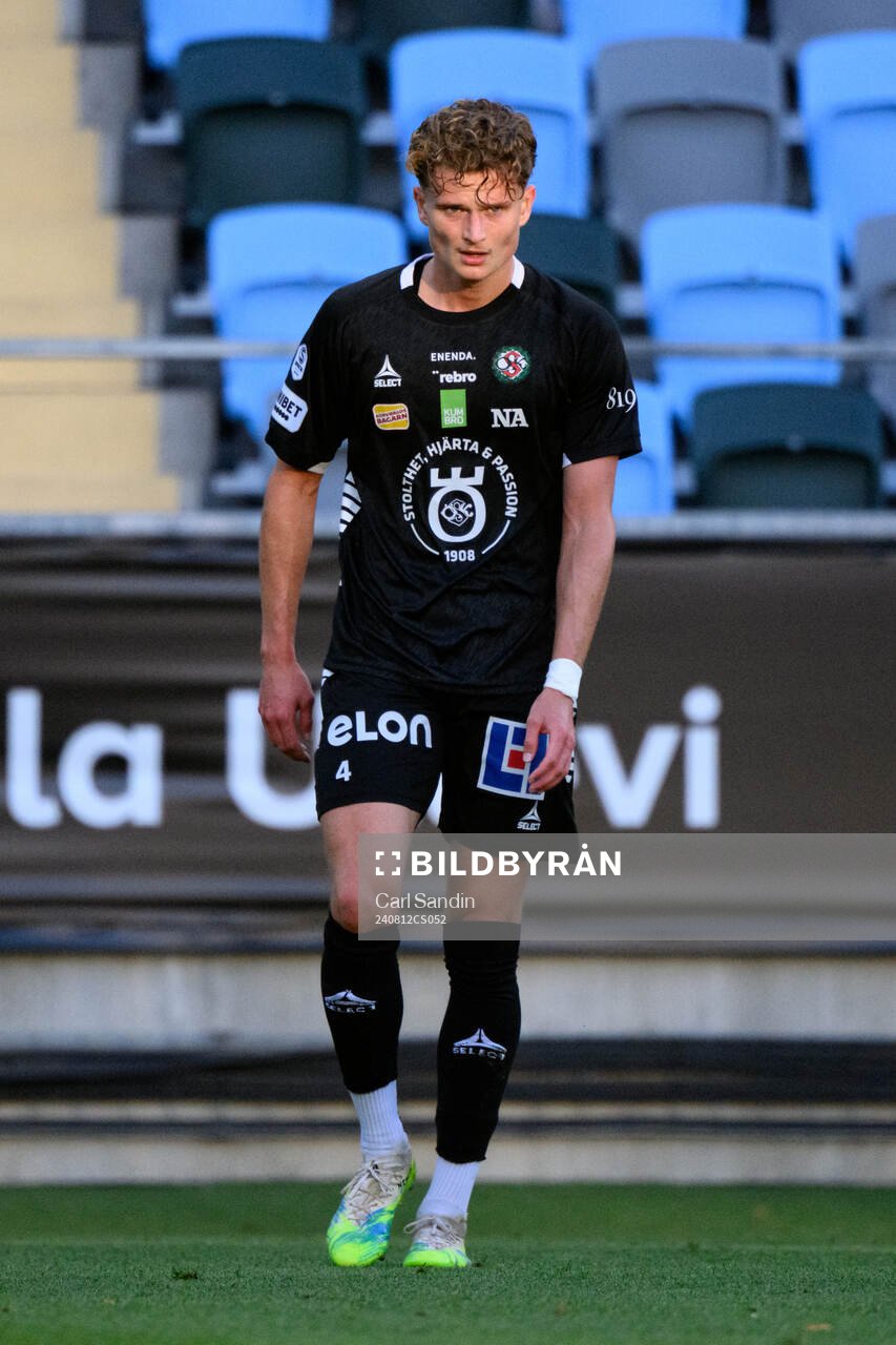 Örebros Erik McCue deppar