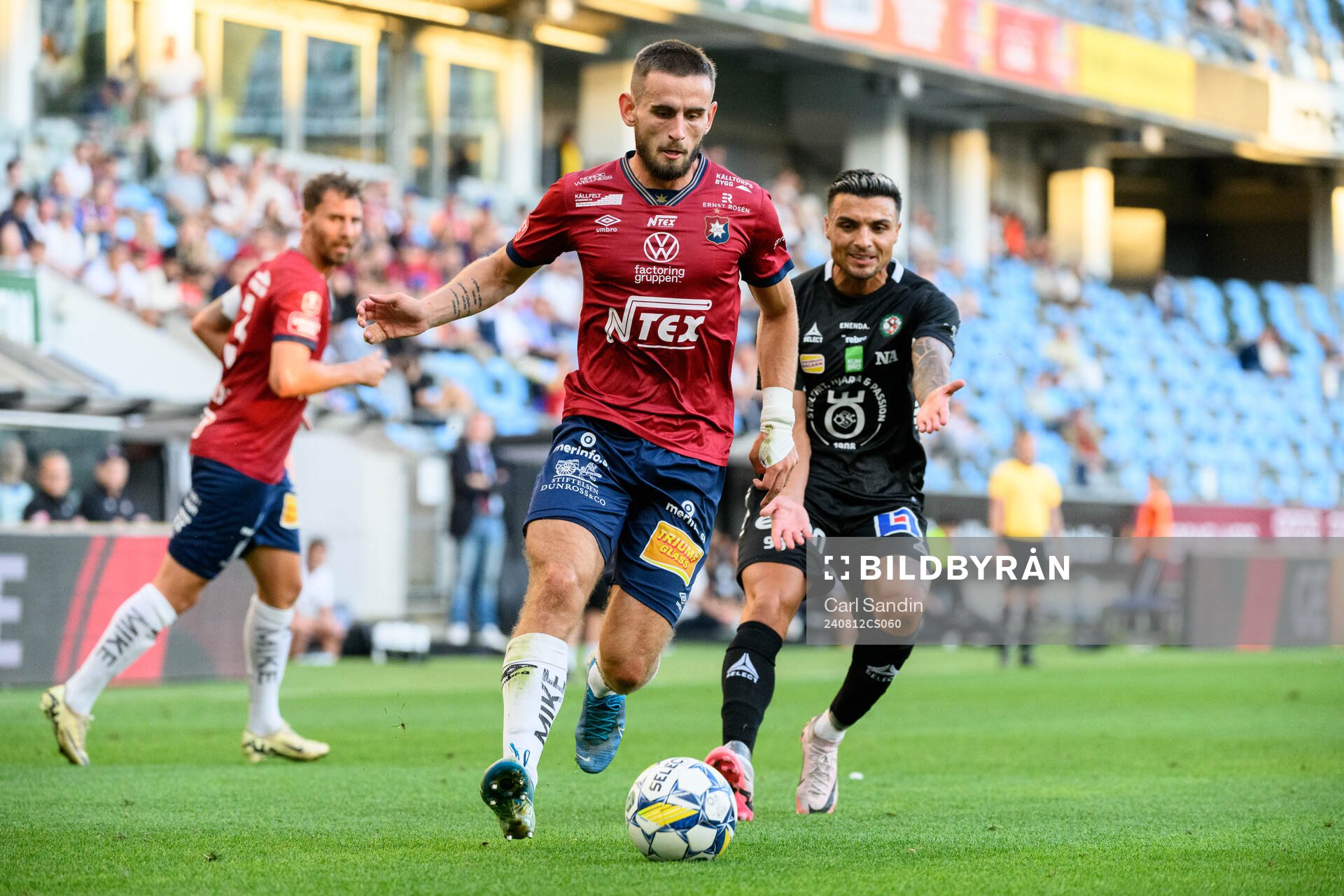 Örgrytes Erion Sadiku och Örebros Ahmed Yasin