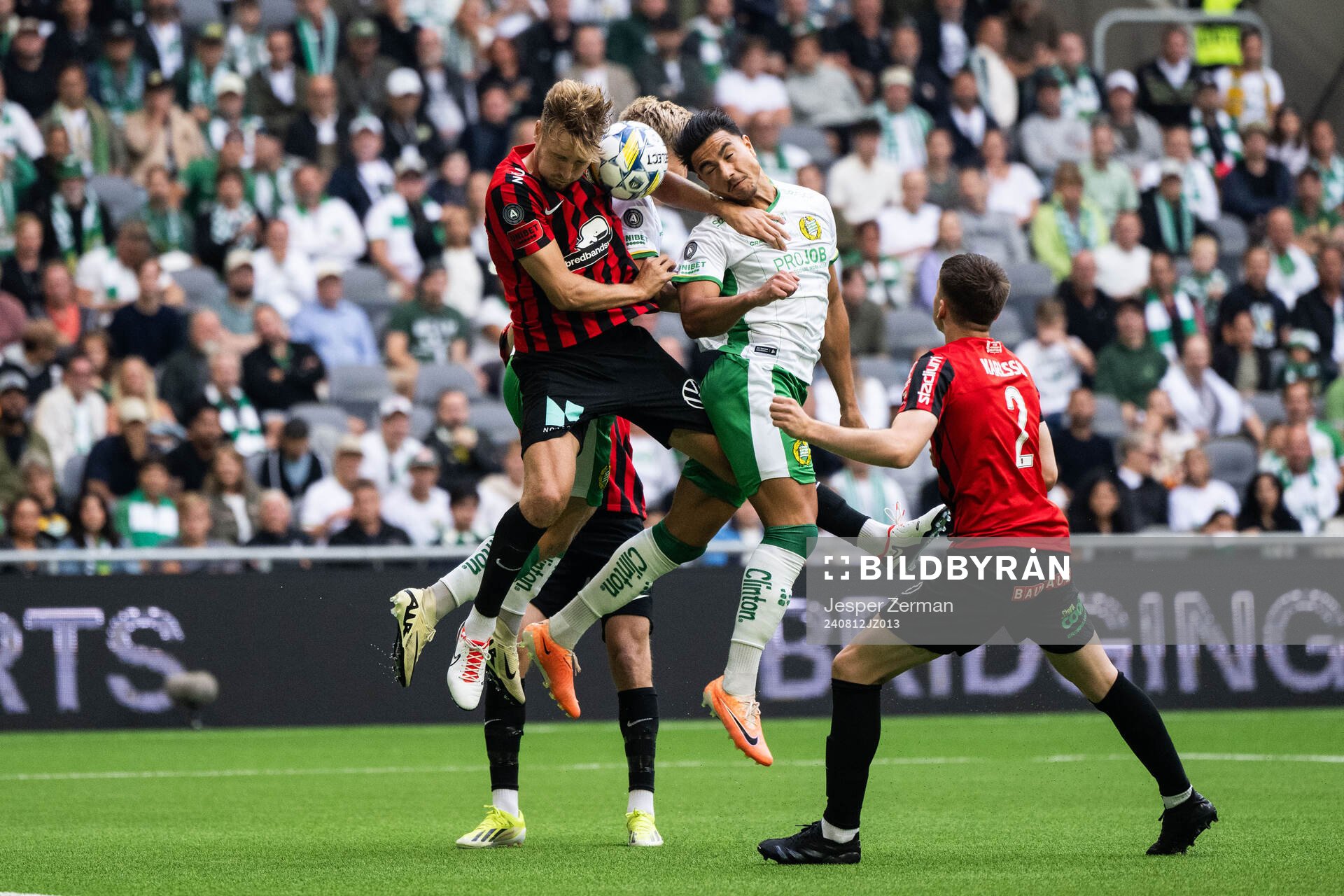 Brommapojkarnas Alexander Abrahamsson och Hammarbys Jusef