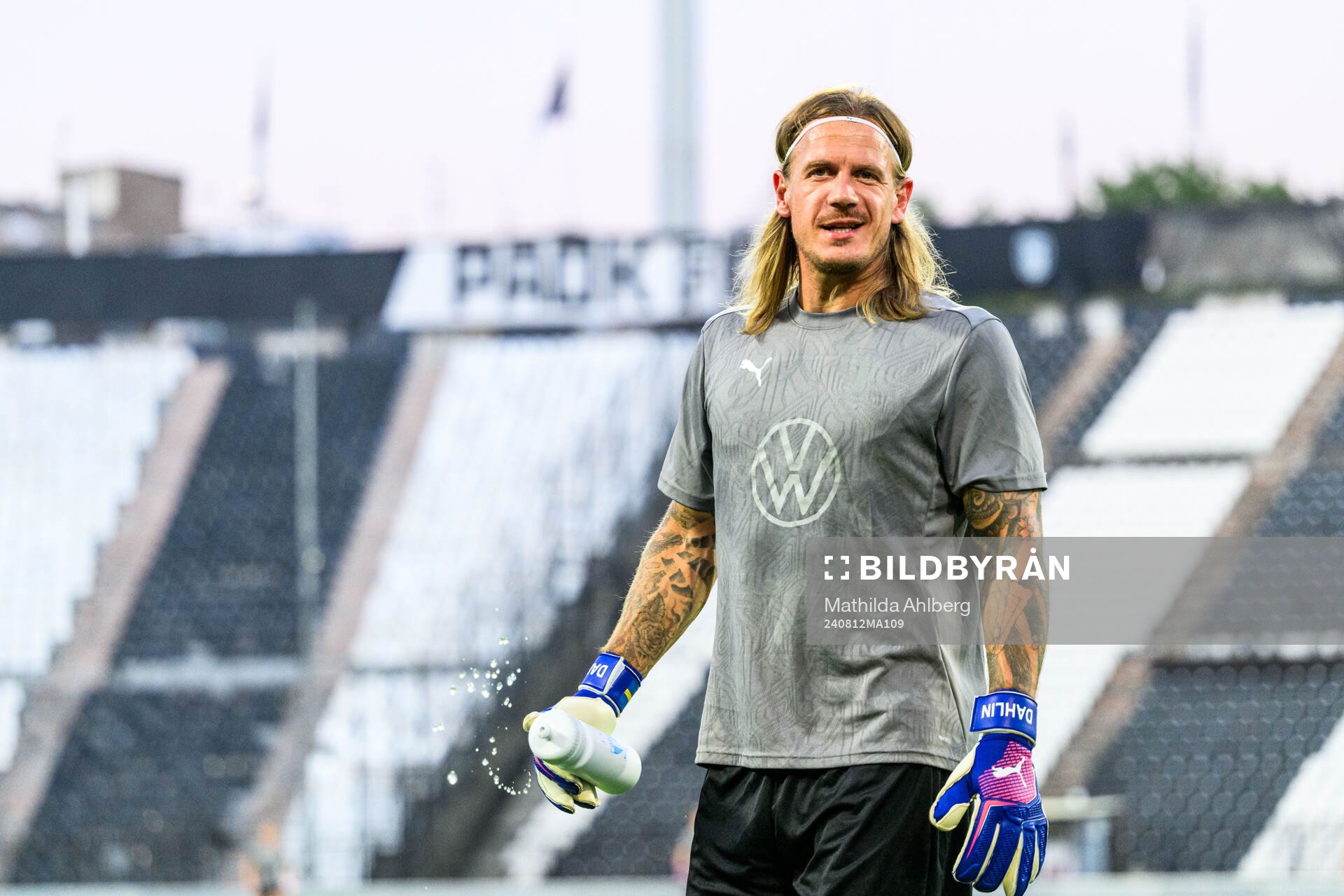 Goalkeeper Johan Dahlin of Malmö FF