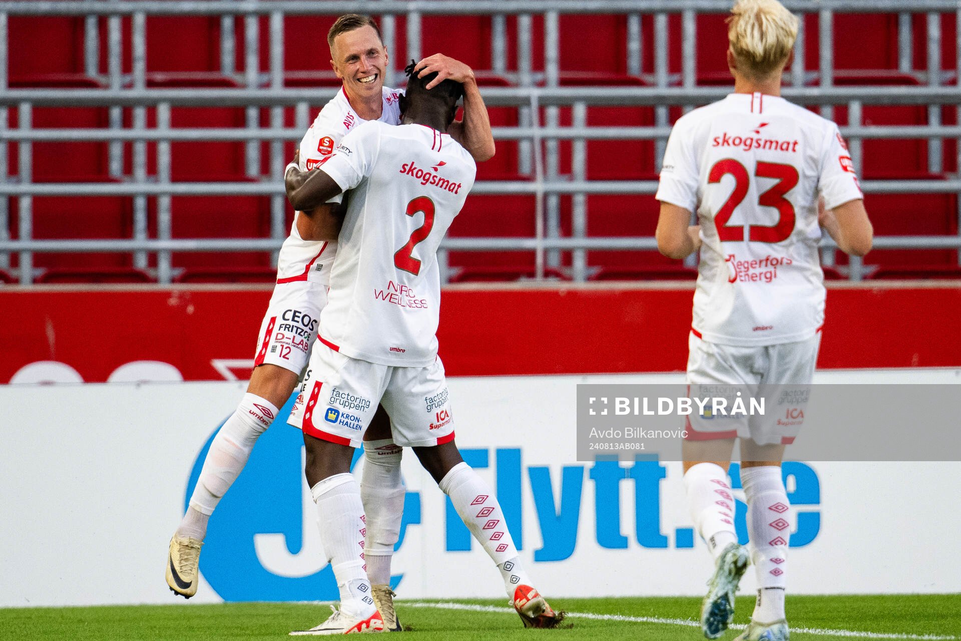 Degerfors Erik Lindell jublar