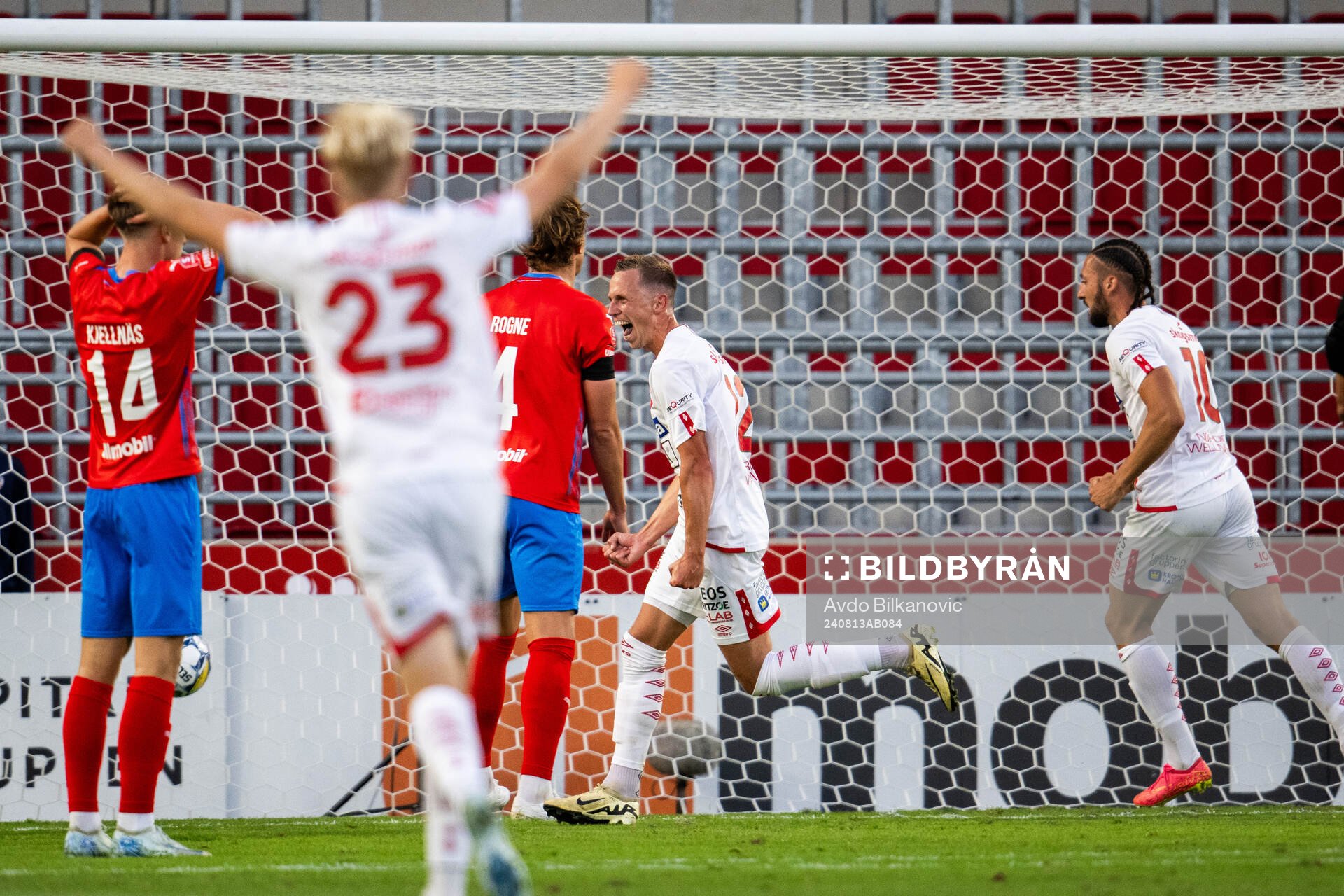 Degerfors Erik Lindell jublar