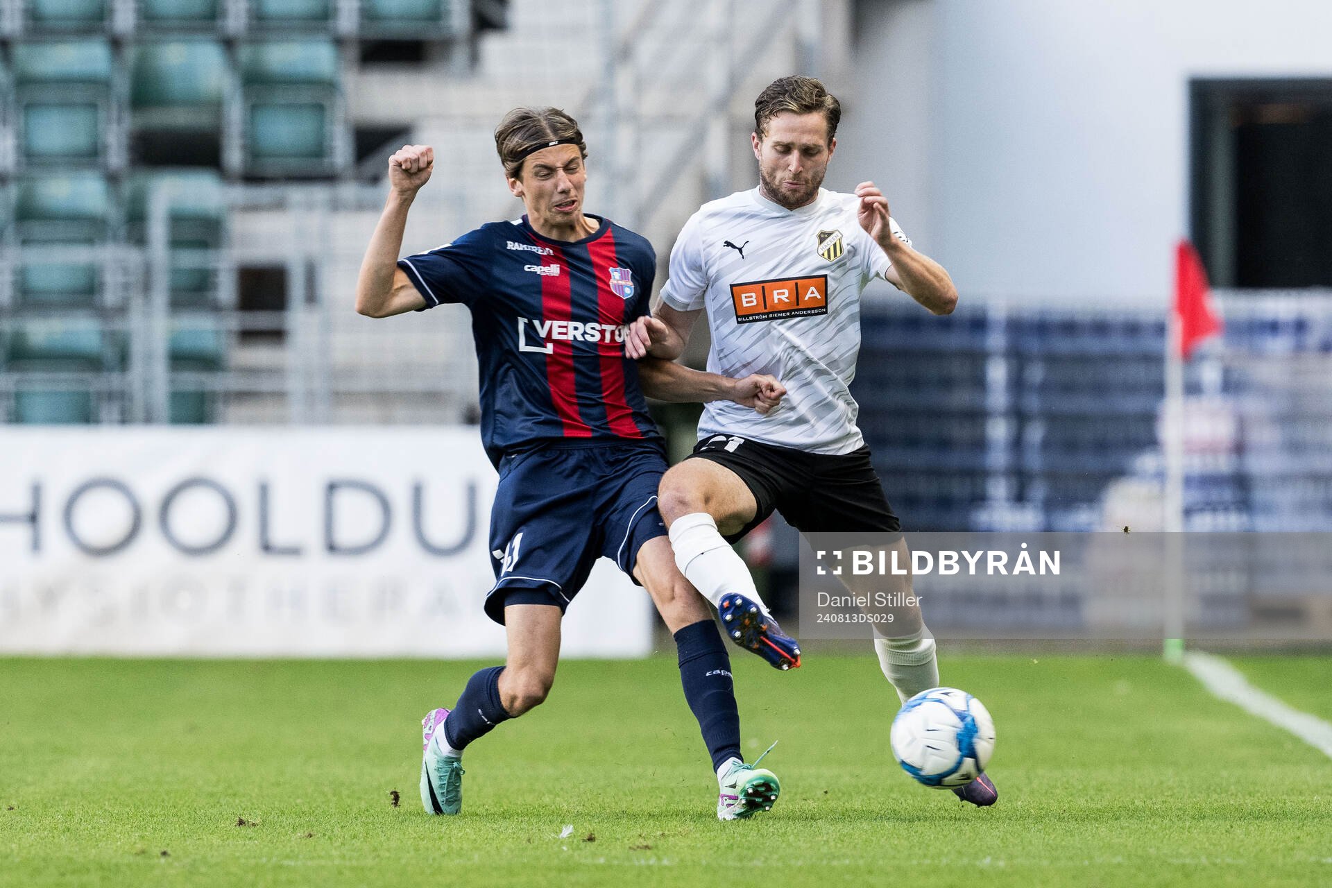 Daniel Luts of Paide Linnameeskond and Adam Lundqvist of