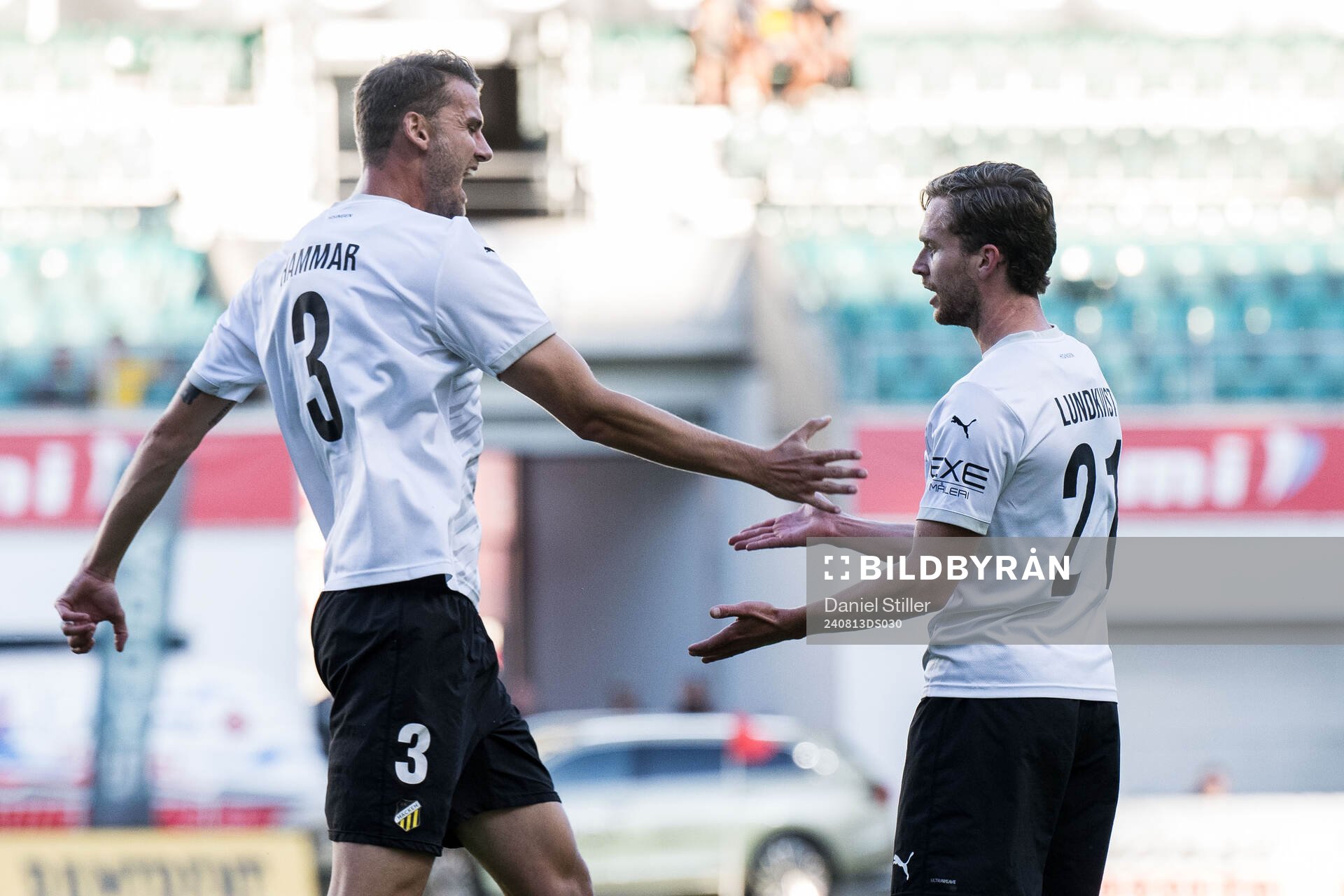 Adam Lundqvist celebrates with Johan Hammar of Häcken after scoring 0-1 during the UEFA Conference League between Paide Linnameeskond and Häcken on August 13, 2024 in Tallinn.